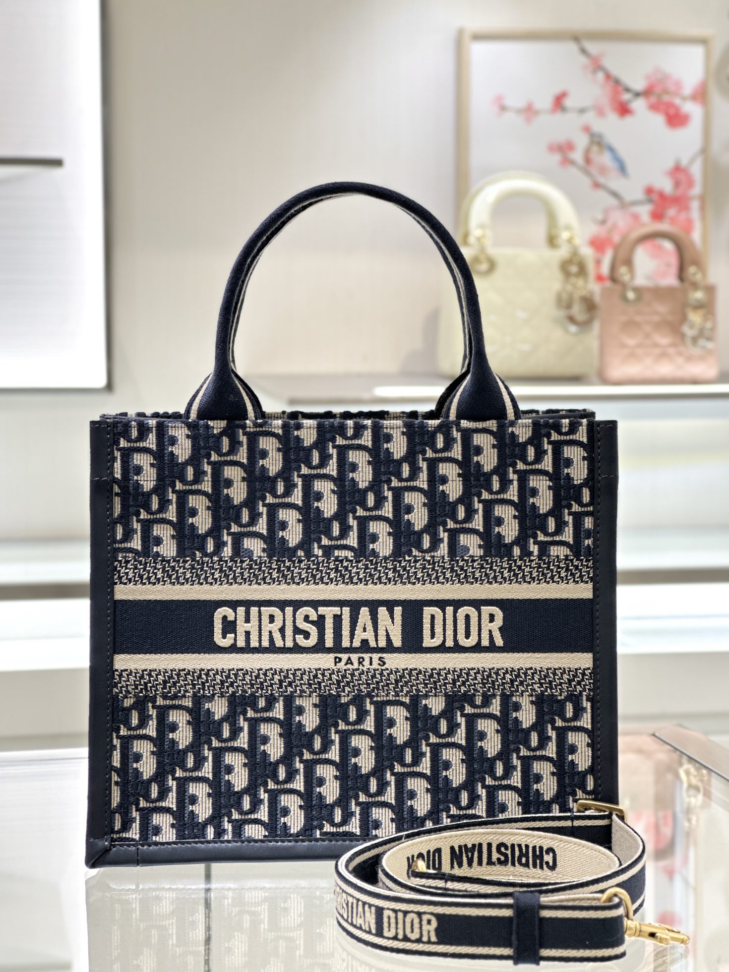 디올 Book Tote 스몰 소가죽 토트백 레플리카