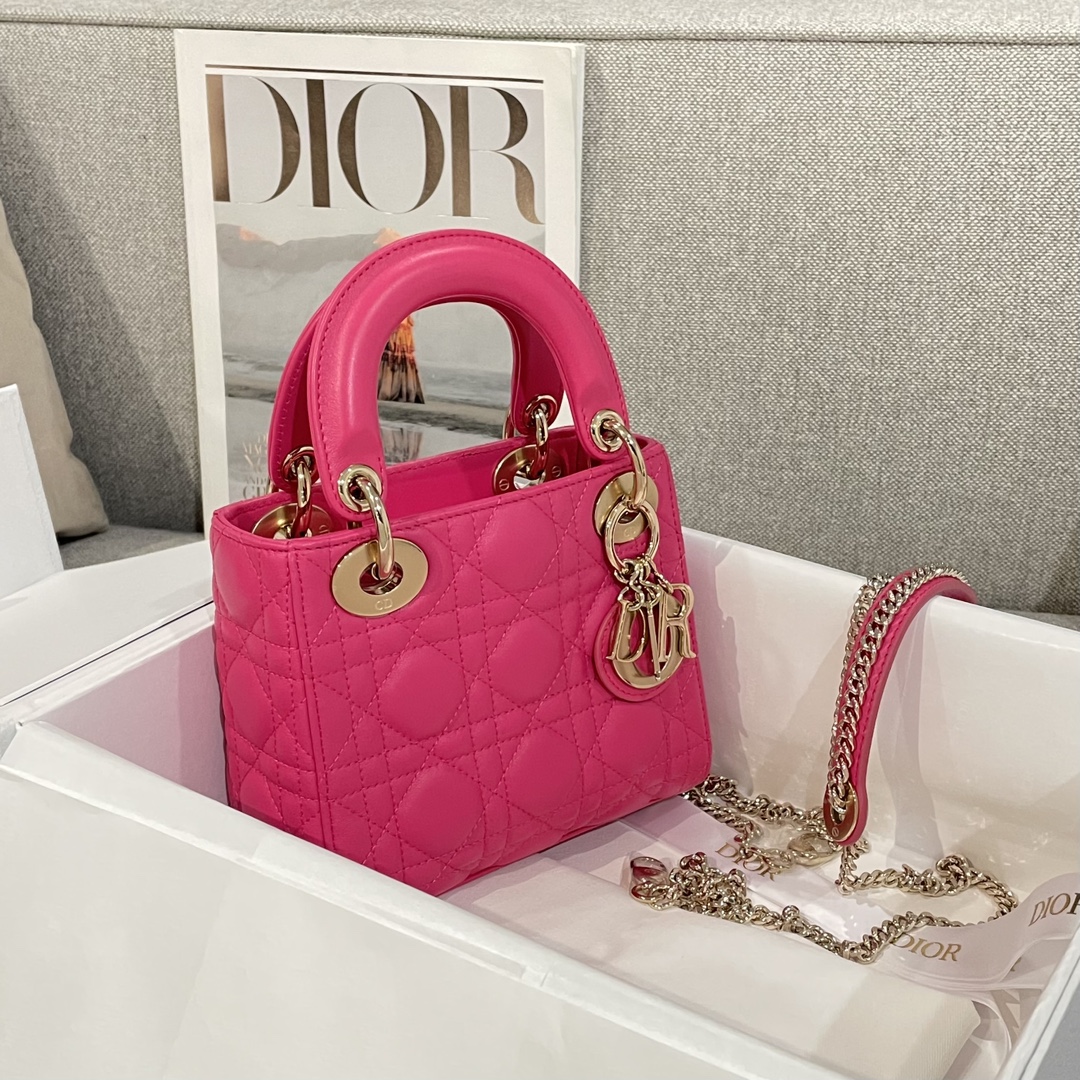 디올 Lady Dior 17cm 화이트 양가죽 백 레플리카