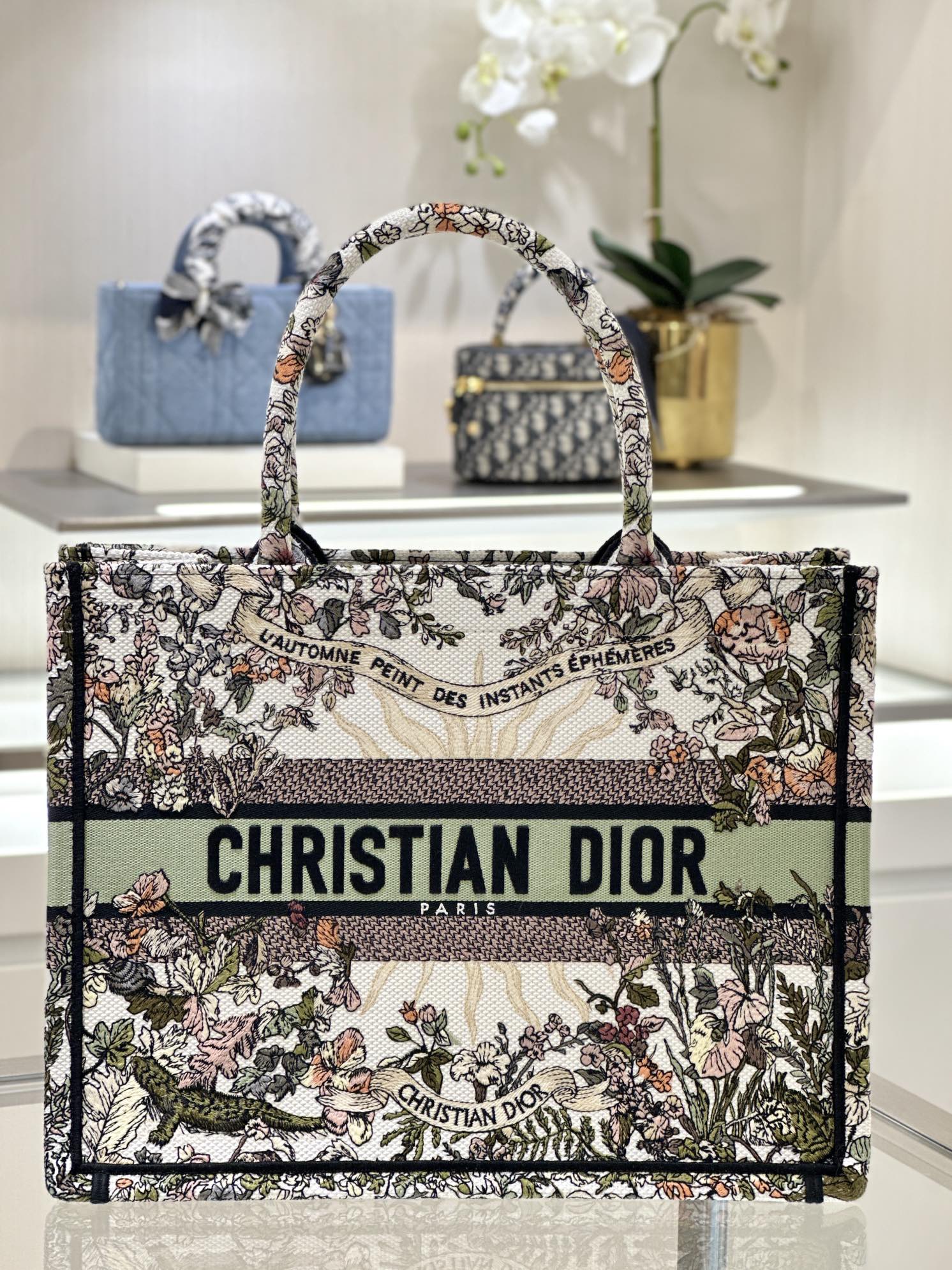 디올 Book Tote 36cm 그린 플라워 토트백 레플리카