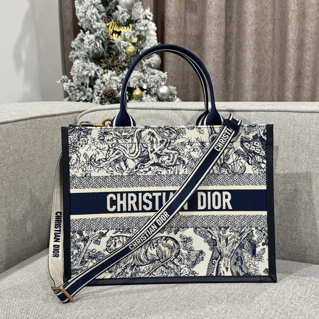 디올 Book Tote 스몰 블루 소가죽 타이거 자수 토트백 레플리카