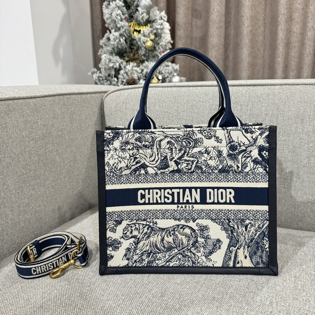 디올 Book Tote 스몰 블루 소가죽 타이거 자수 토트백 레플리카