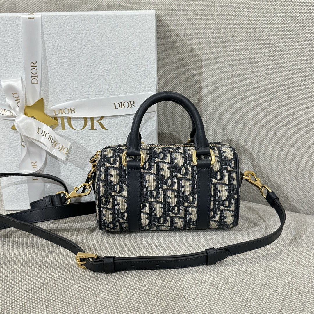 디올 가방 Dior