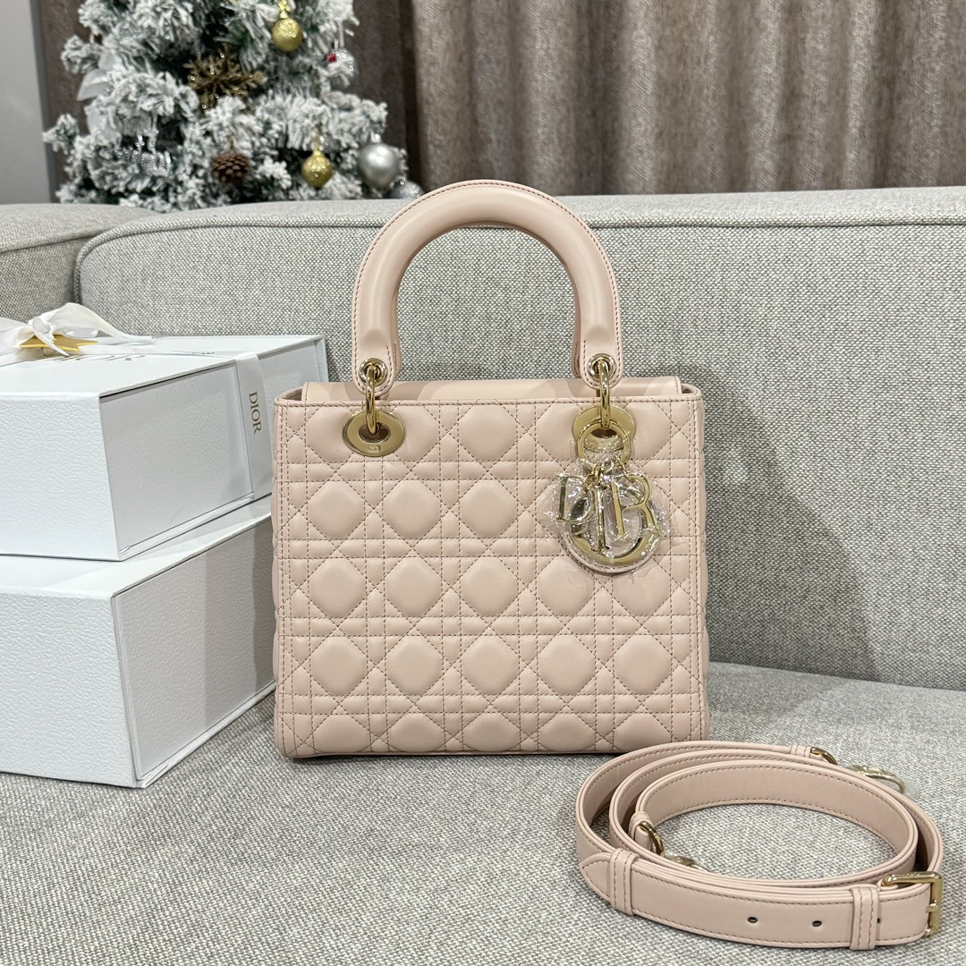 디올 Lady Dior 24cm 핑크 양가죽 까나쥬 백 레플리카