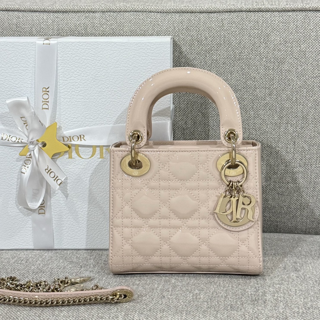 디올 Lady Dior 17cm 핑크 페이턴트 백 레플리카