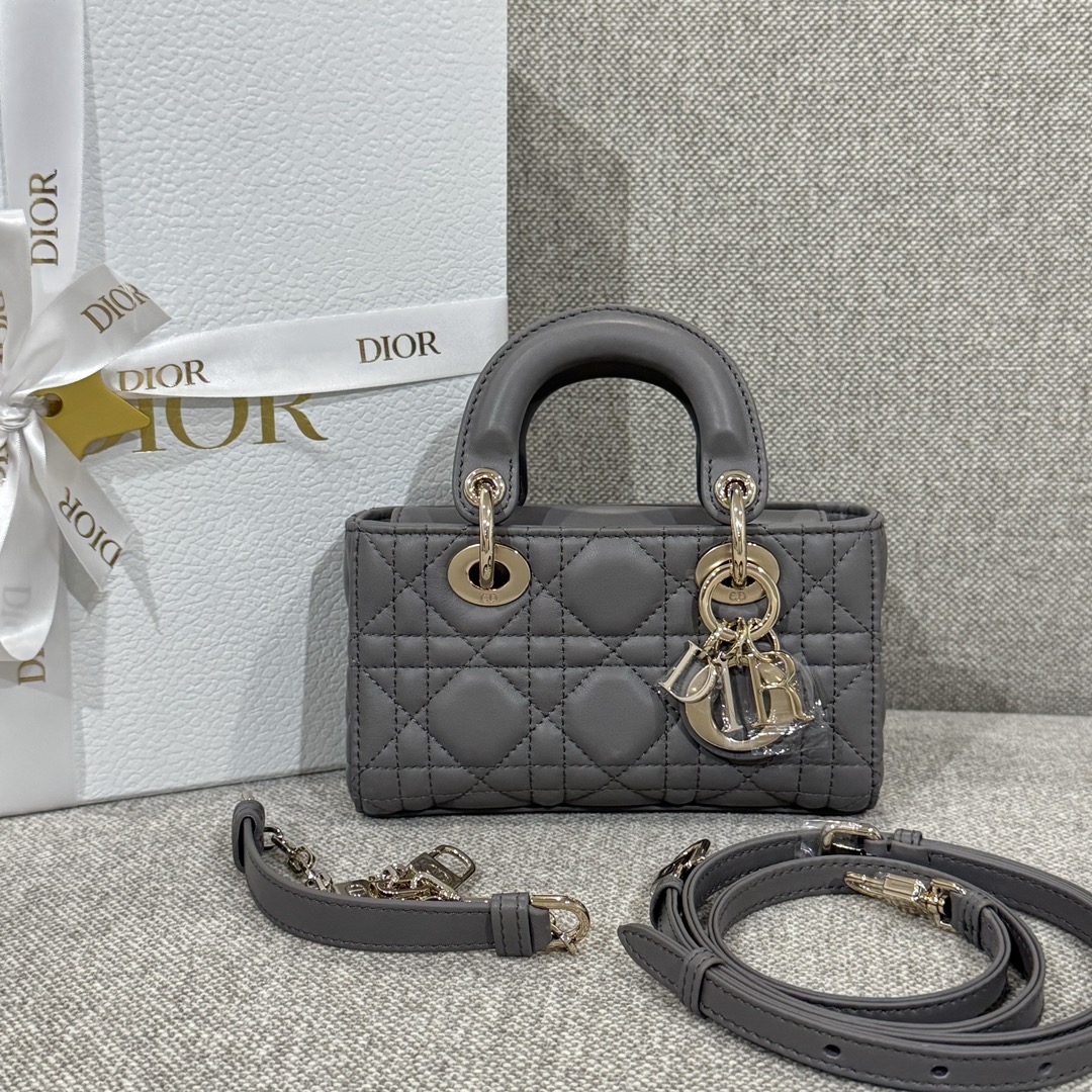 디올 가방 Dior