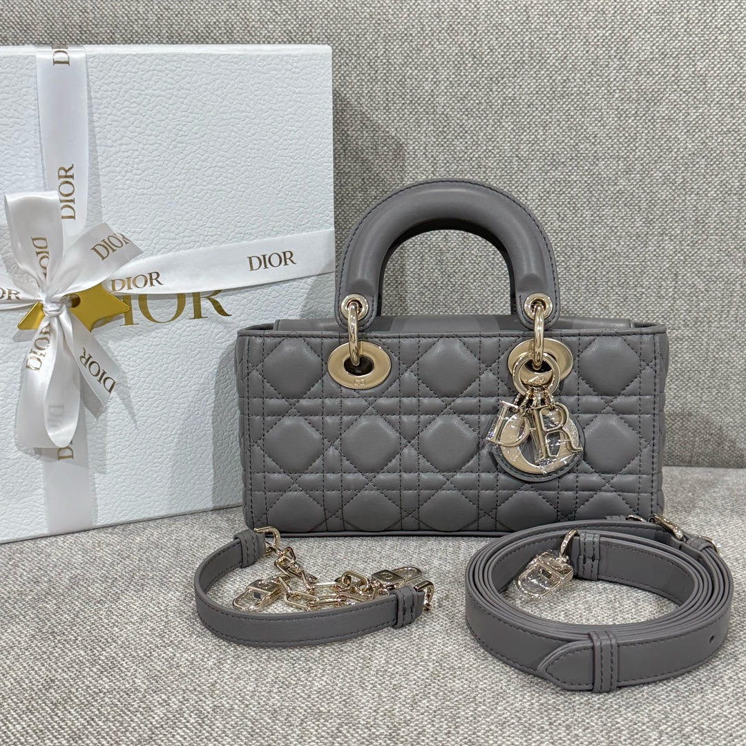 디올 가방 Dior