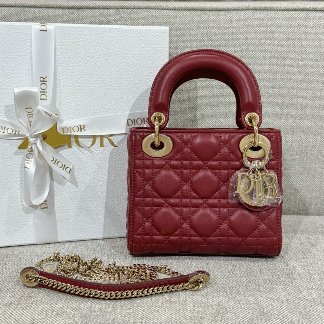 디올 Lady Dior 17cm 레드 양가죽 까나쥬 백 레플리카