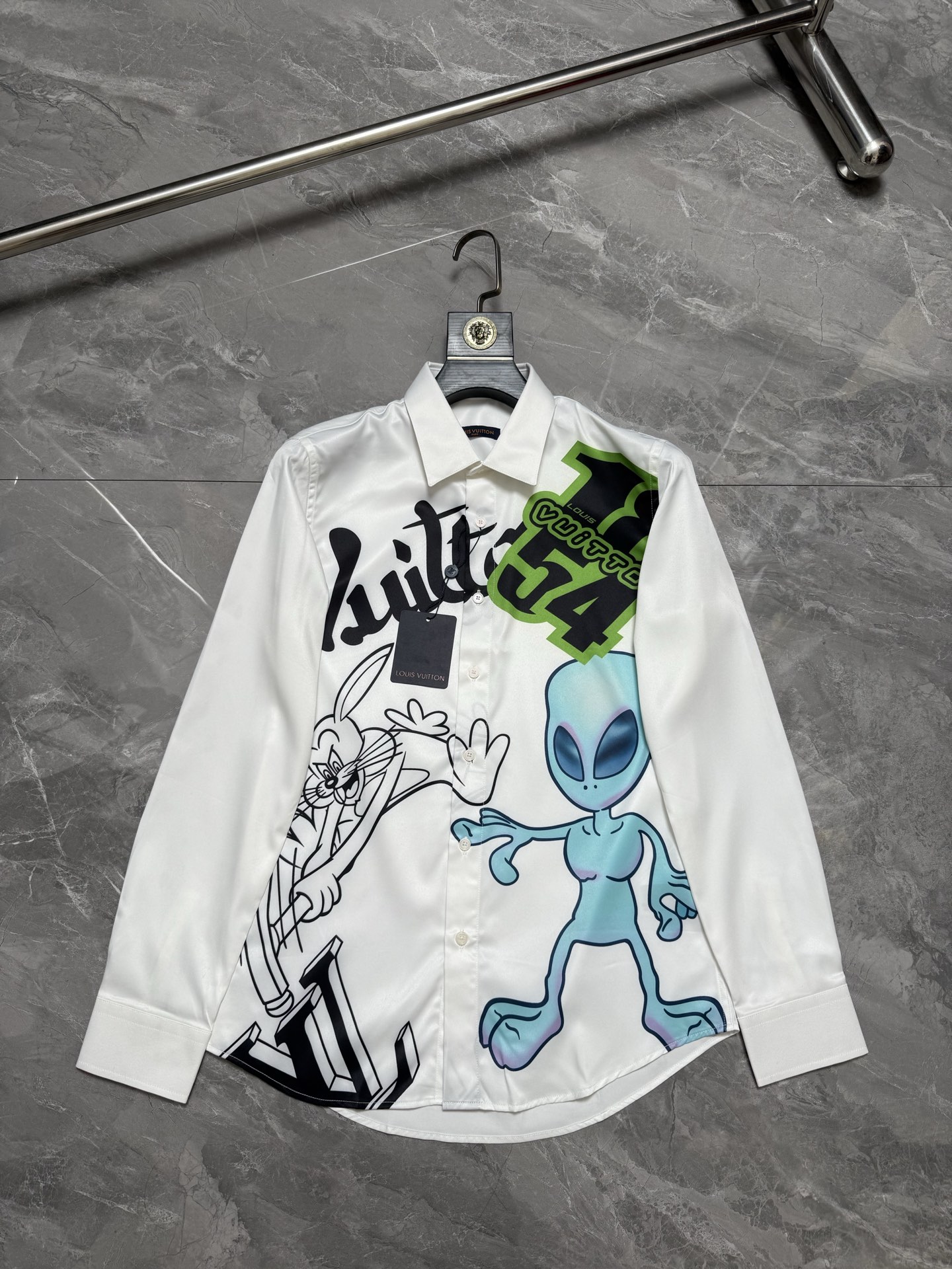 P138 Louis Vuitto*/Louis Vuitton* Camisa de estampado de tema alienígena 1854, tallas: 38.39.40.41.42