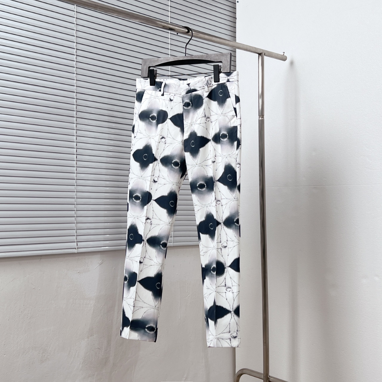 Louis Vuitton Clover Print Trousers, Ink Wash Design, Slim Fit, Elegant Style 2 windows1754335531345 1651051559 1453683793