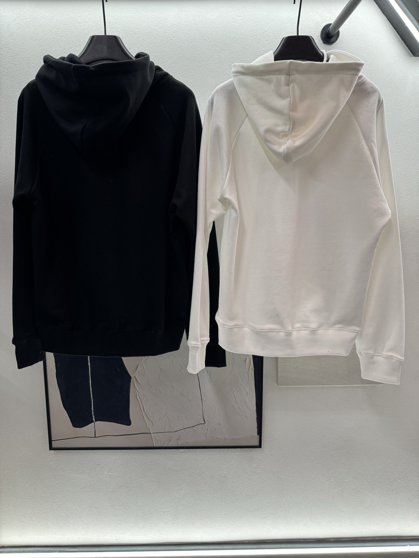 ￼ ❄️2025 Autumn and Winter❄️
！Celin*，卡通图案连帽卫衣，
定制定染纯