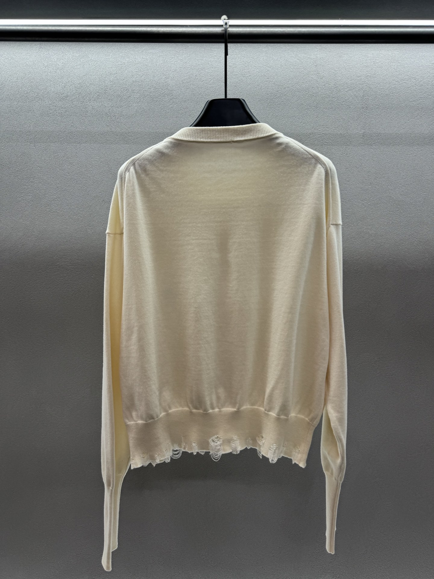 ￼ ❄️2025 Autumn and Winter❄️！Doublet，土星🪐开衫，极简主义风格，软糯