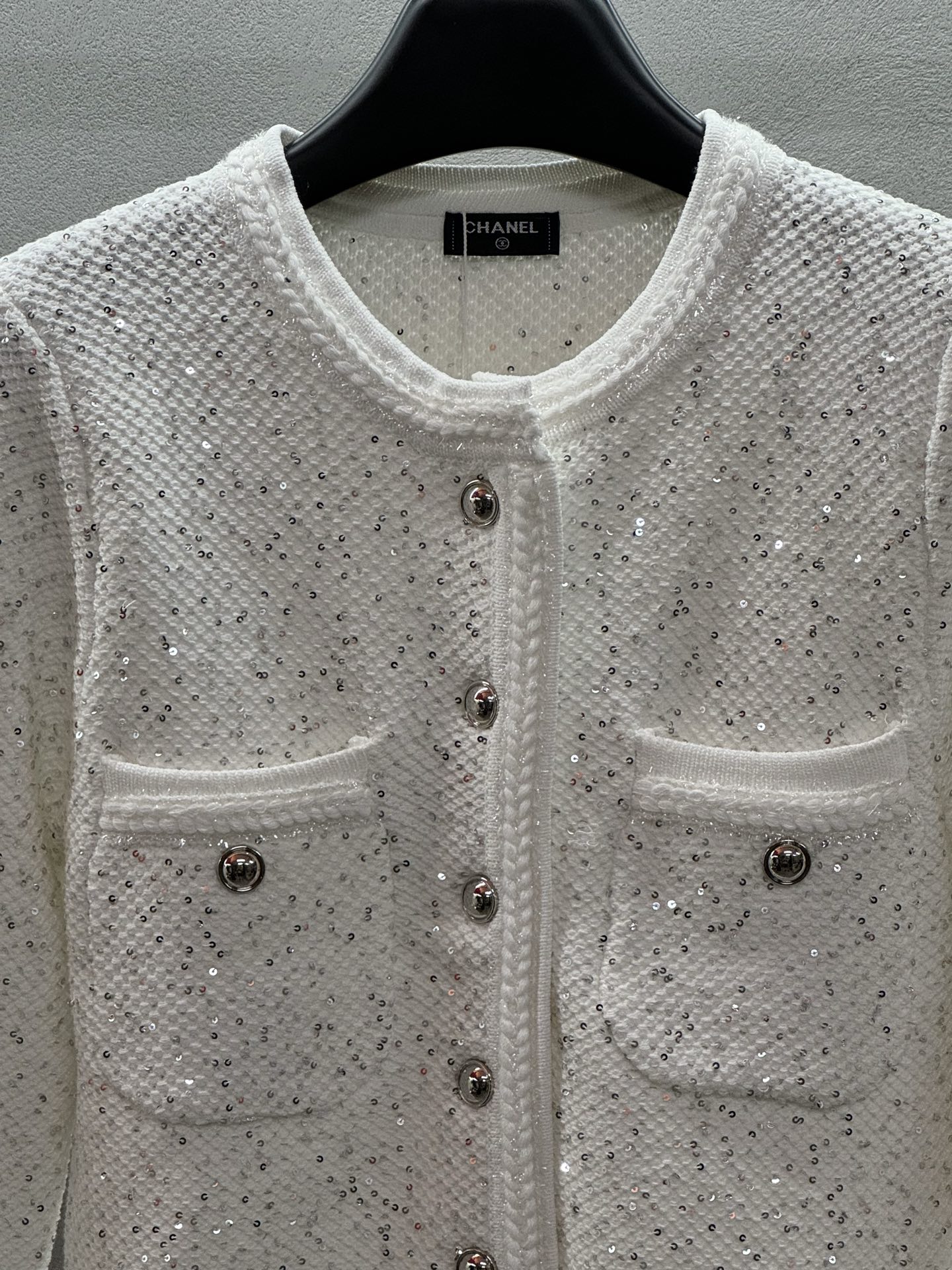 ￼ ❄️2025 Autumn and Winter❄️！chane*，珠片亮片外套，重工满天星亮片，满