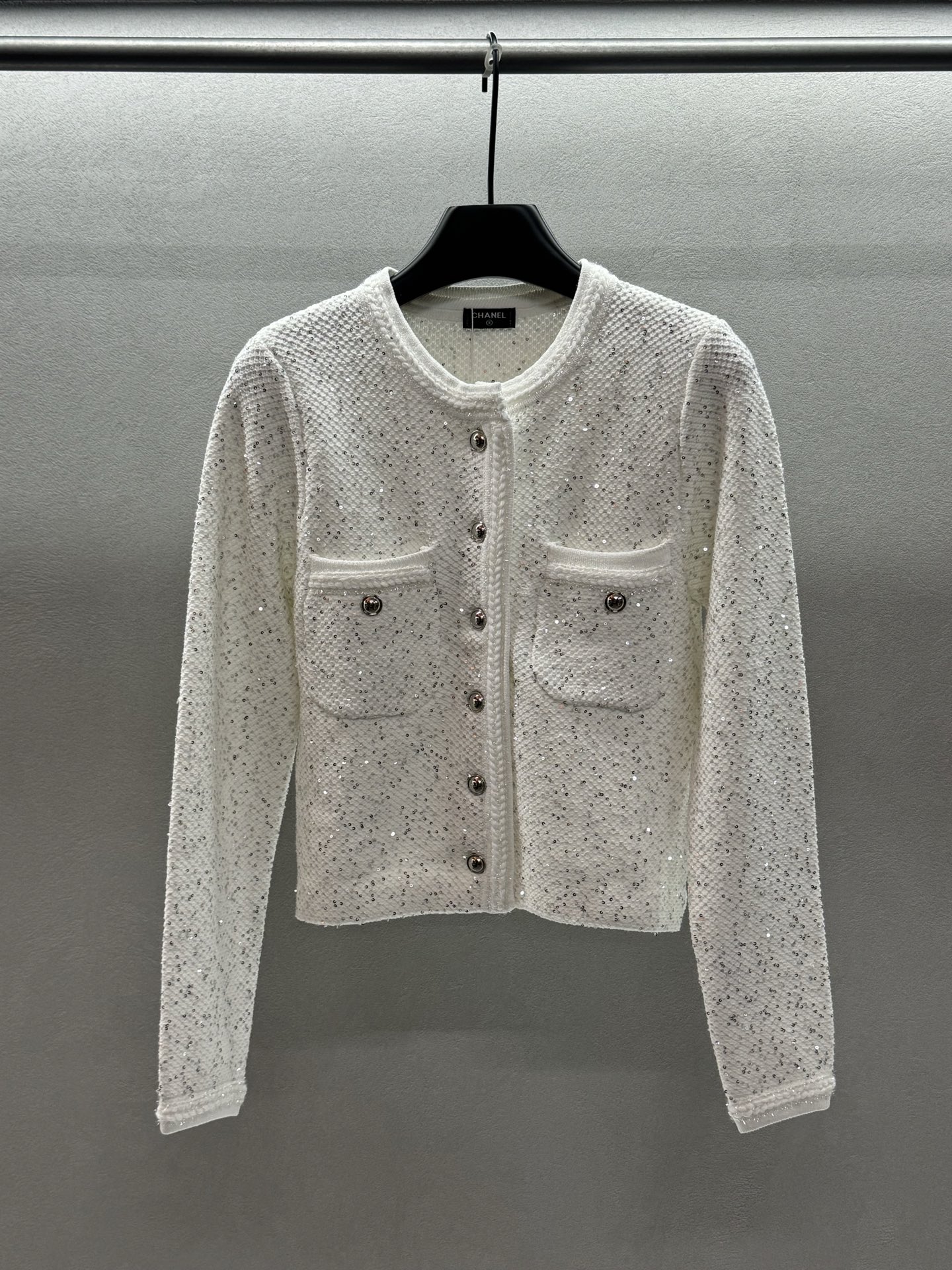 ￼ ❄️2025 Autumn and Winter❄️！chane*，珠片亮片外套，重工满天星亮片，满