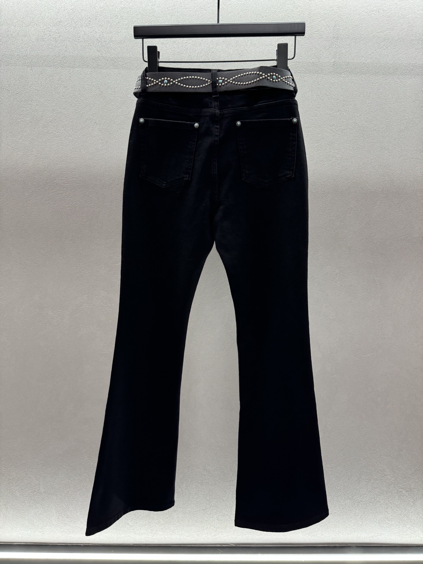 ￼ ❄️2025 Autumn and Winter❄️！腰带微喇长裤（配腰带）微辣显腿长，经典百搭色，