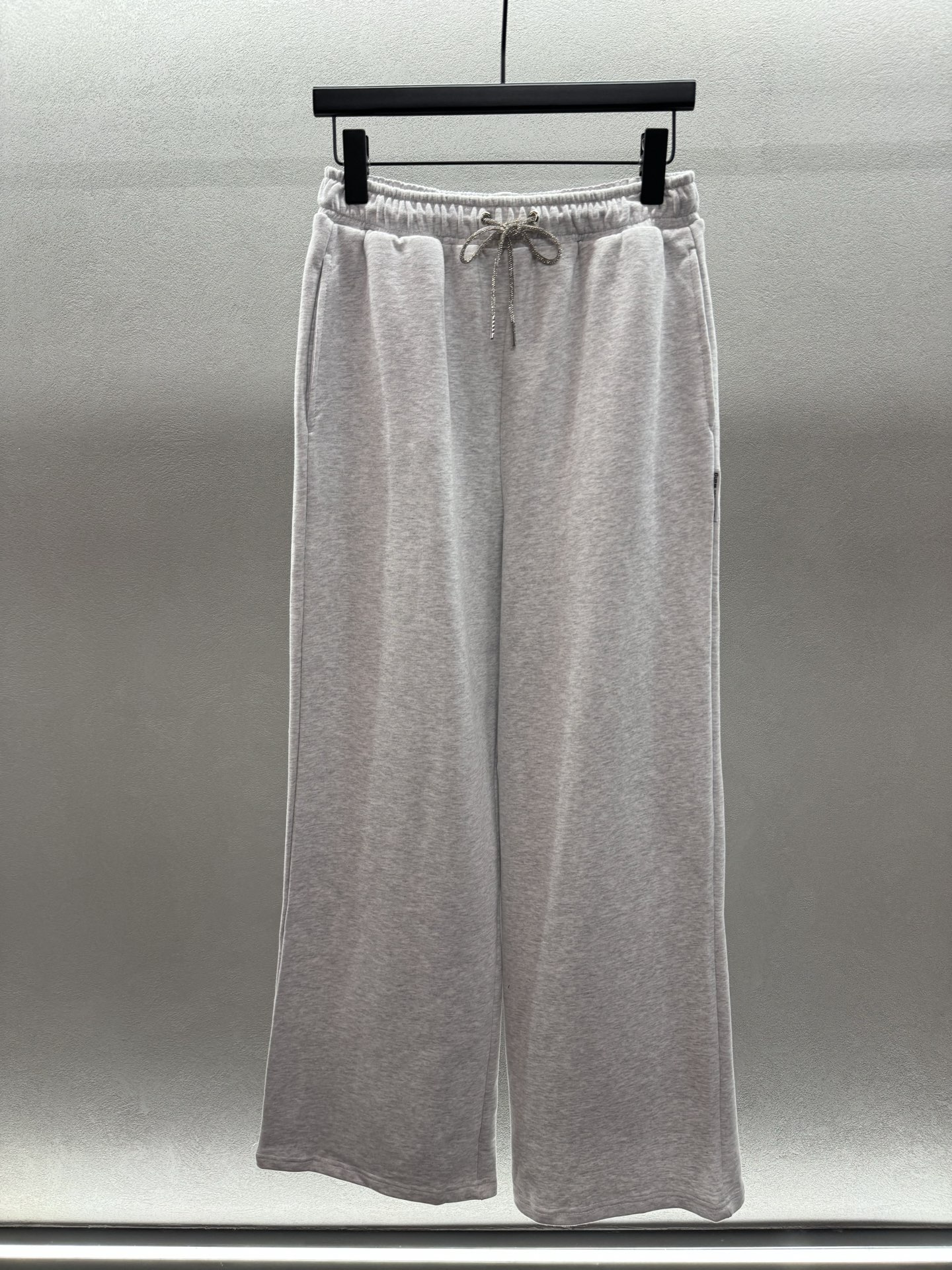 ￼ ❄️2025 Autumn and Winter❄️/套！AW大王水钻抽绳套装，yb面料，订制水钻抽