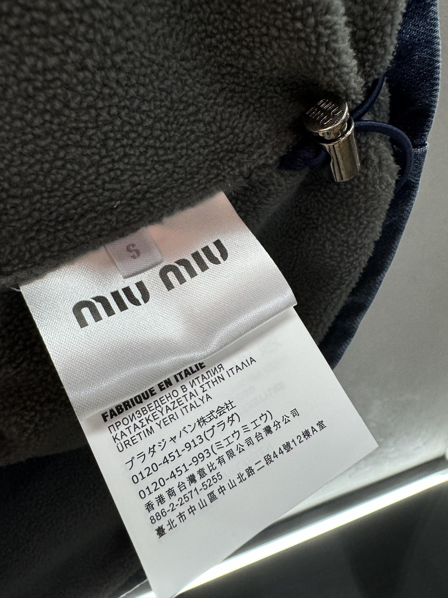 ￼ ❄️2025 Autumn and Winter❄️！miumi*，牛仔薄棉服，里衬加绒保暖，经典牛