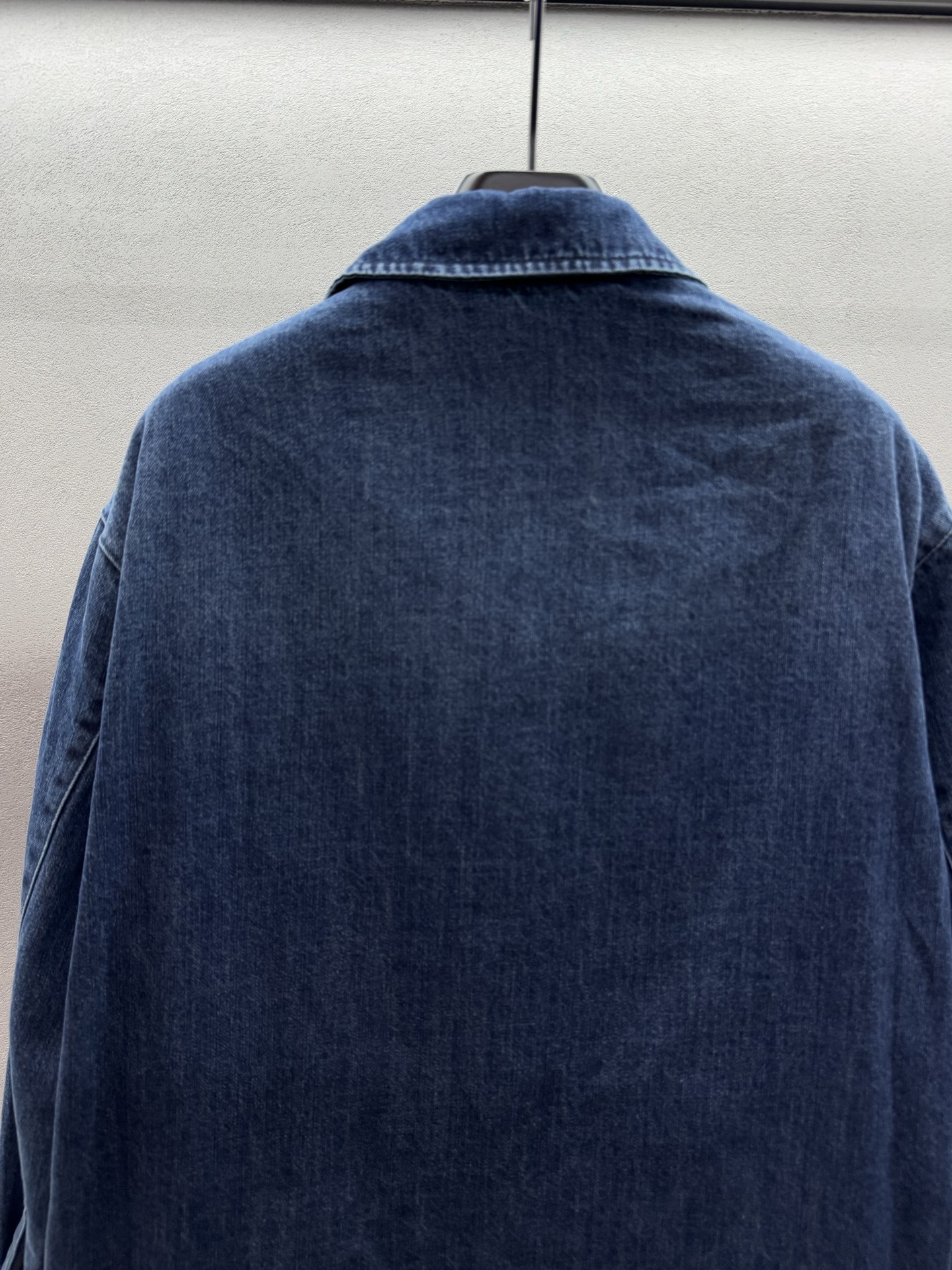 ￼ ❄️2025 Autumn and Winter❄️！miumi*，牛仔薄棉服，里衬加绒保暖，经典牛