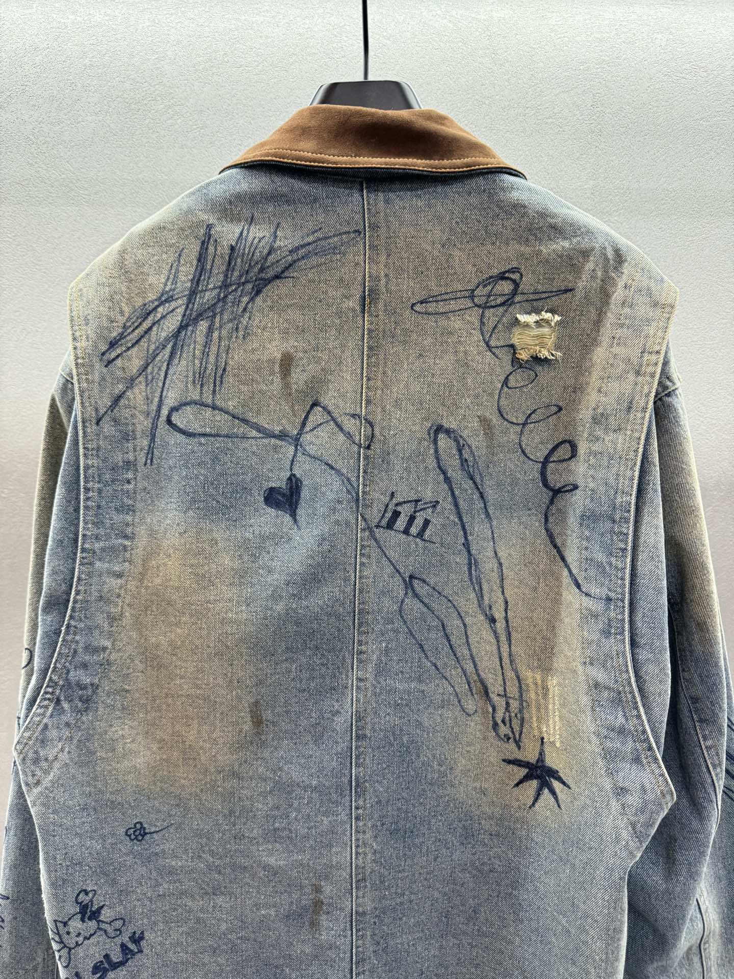 ￼ ❄️2025 Autumn and Winter❄️！ForDa*re，福蝶早秋拼色翻领牛仔外套，复