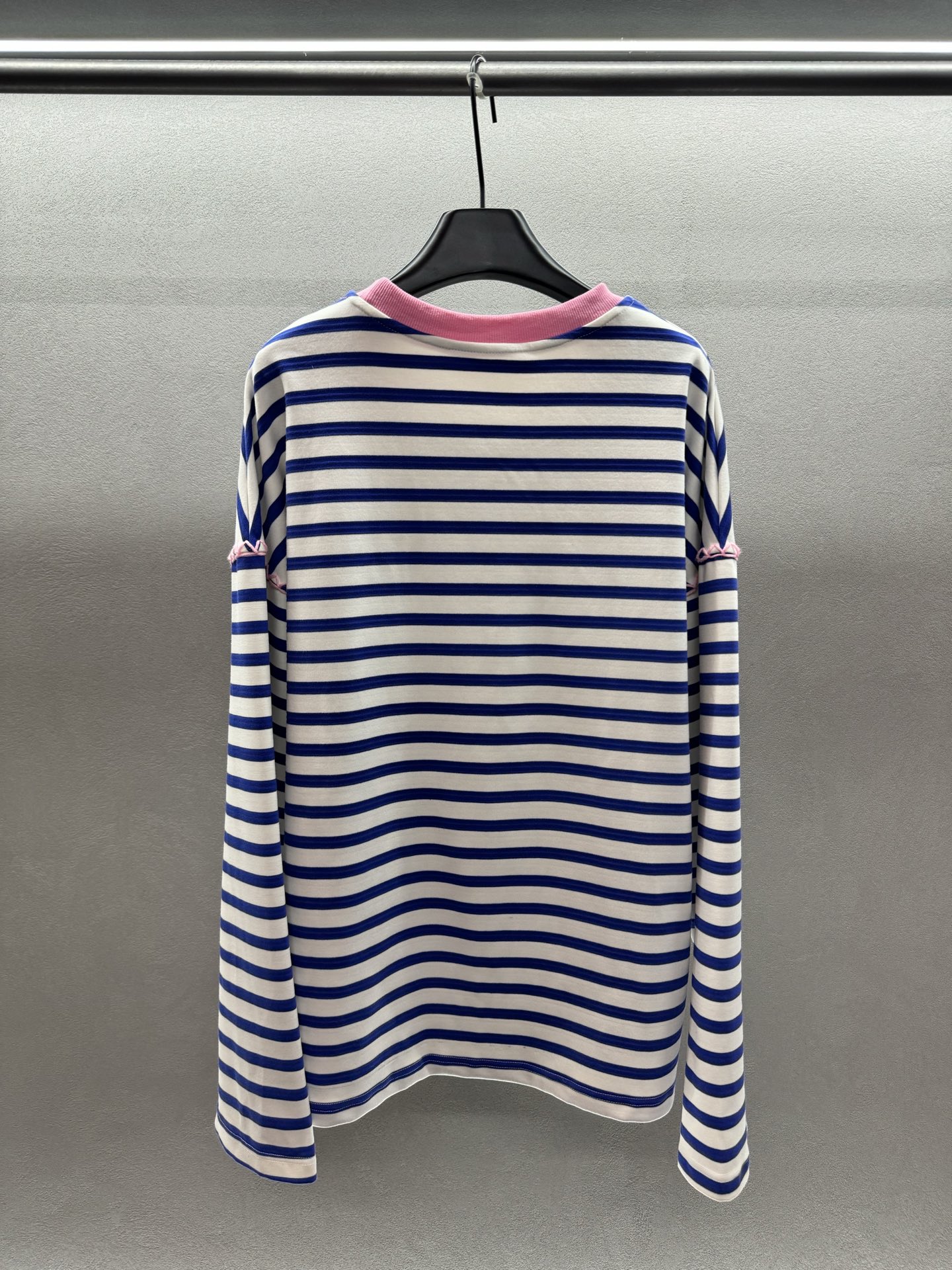 ￼ ❄️2025 Autumn and Winter❄️！Andr*ea Mar*tin，宝蓝色条纹小马