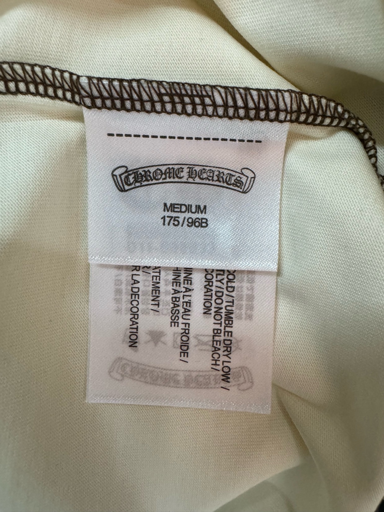 ￼ ❄️2025 Autumn and Winter❄️！克罗*心，撞色插肩袖长袖，定制纯棉面料，面料柔