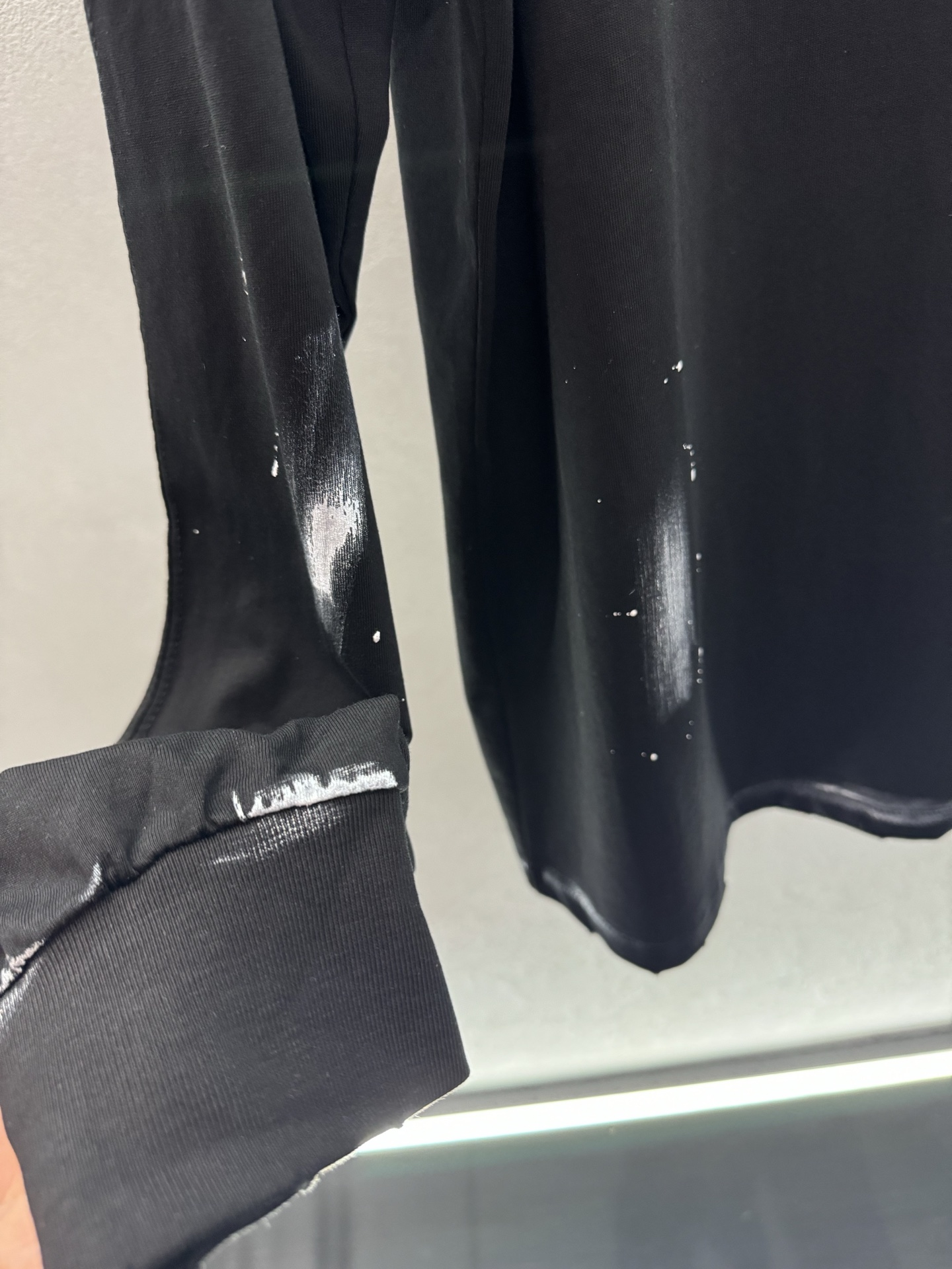 ￼ ￼ ❄️2025 Autumn and Winter❄️！克罗*心长袖T恤，宽松随意穿搭，宽松有范，