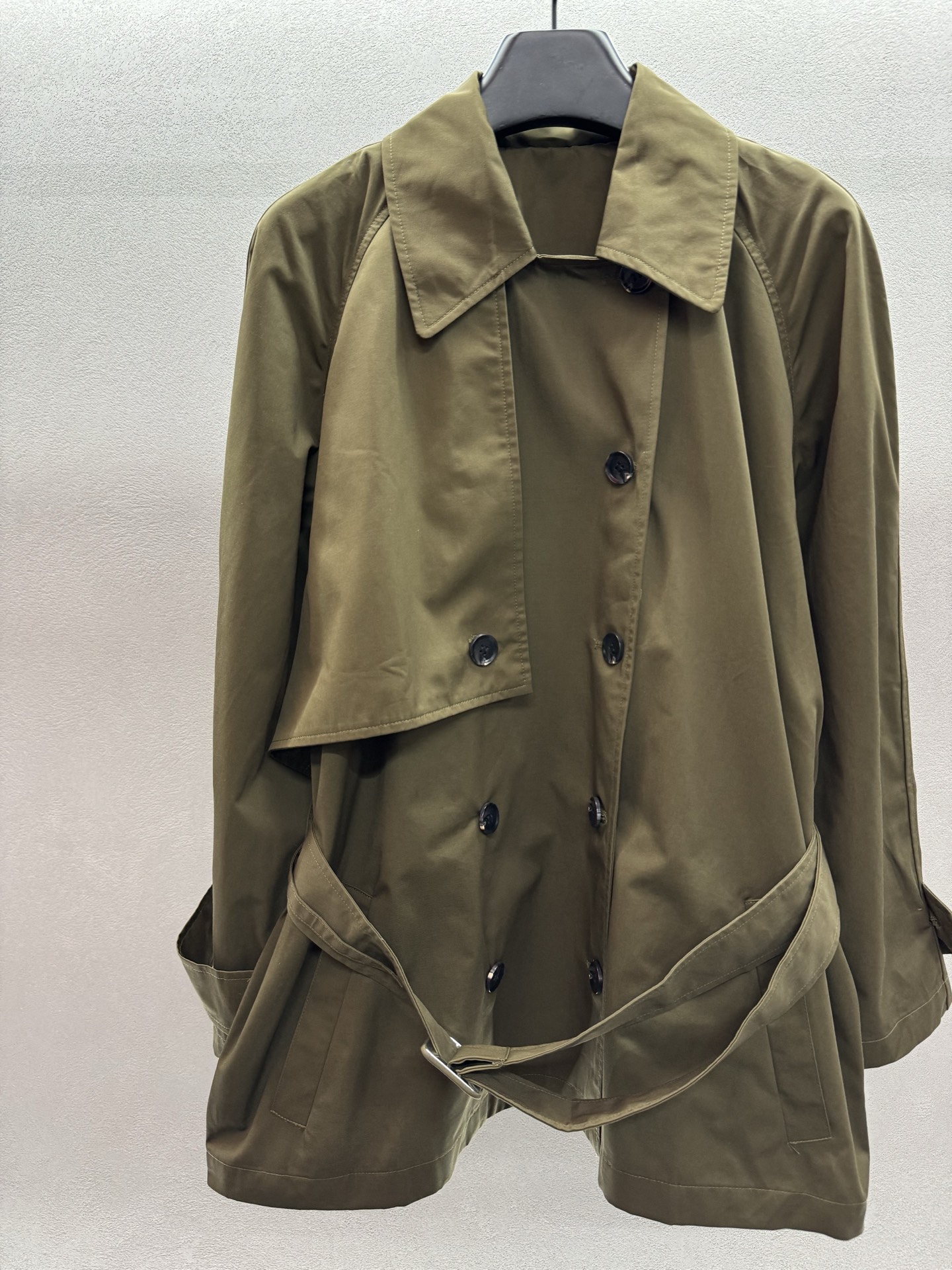 ￼ ￼ ❄️2025 Autumn and Winter❄️！short senten*e，短句早秋短款