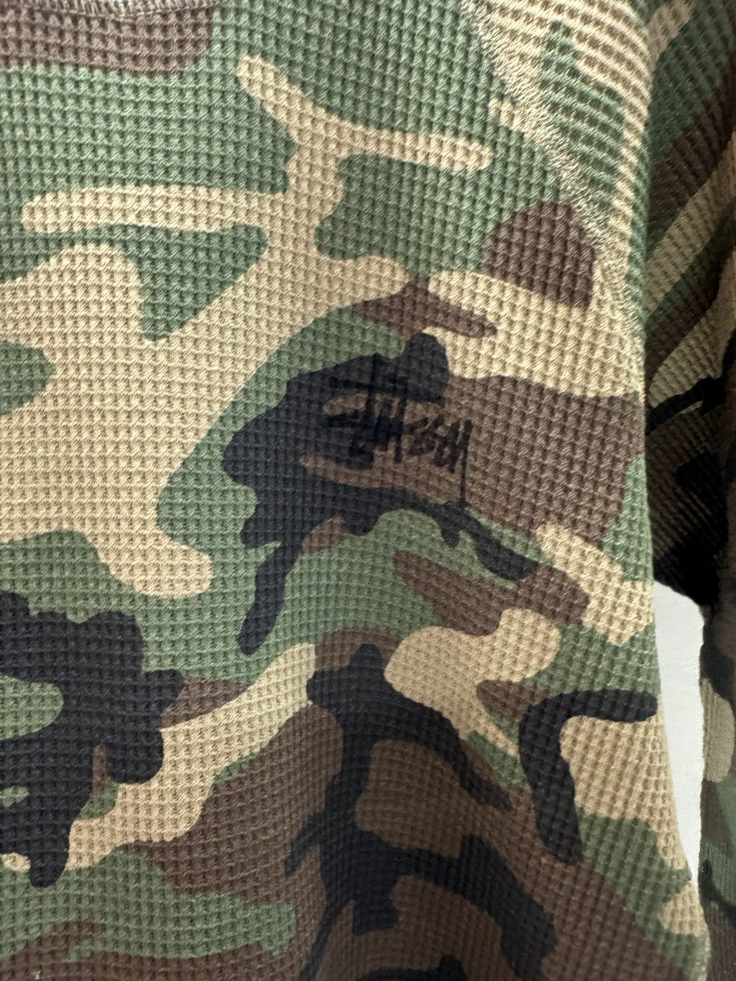 ￼ ❄️2025 Autumn and Winter❄️！Stu*ssy华夫格迷彩长袖！豹纹+迷彩两色，