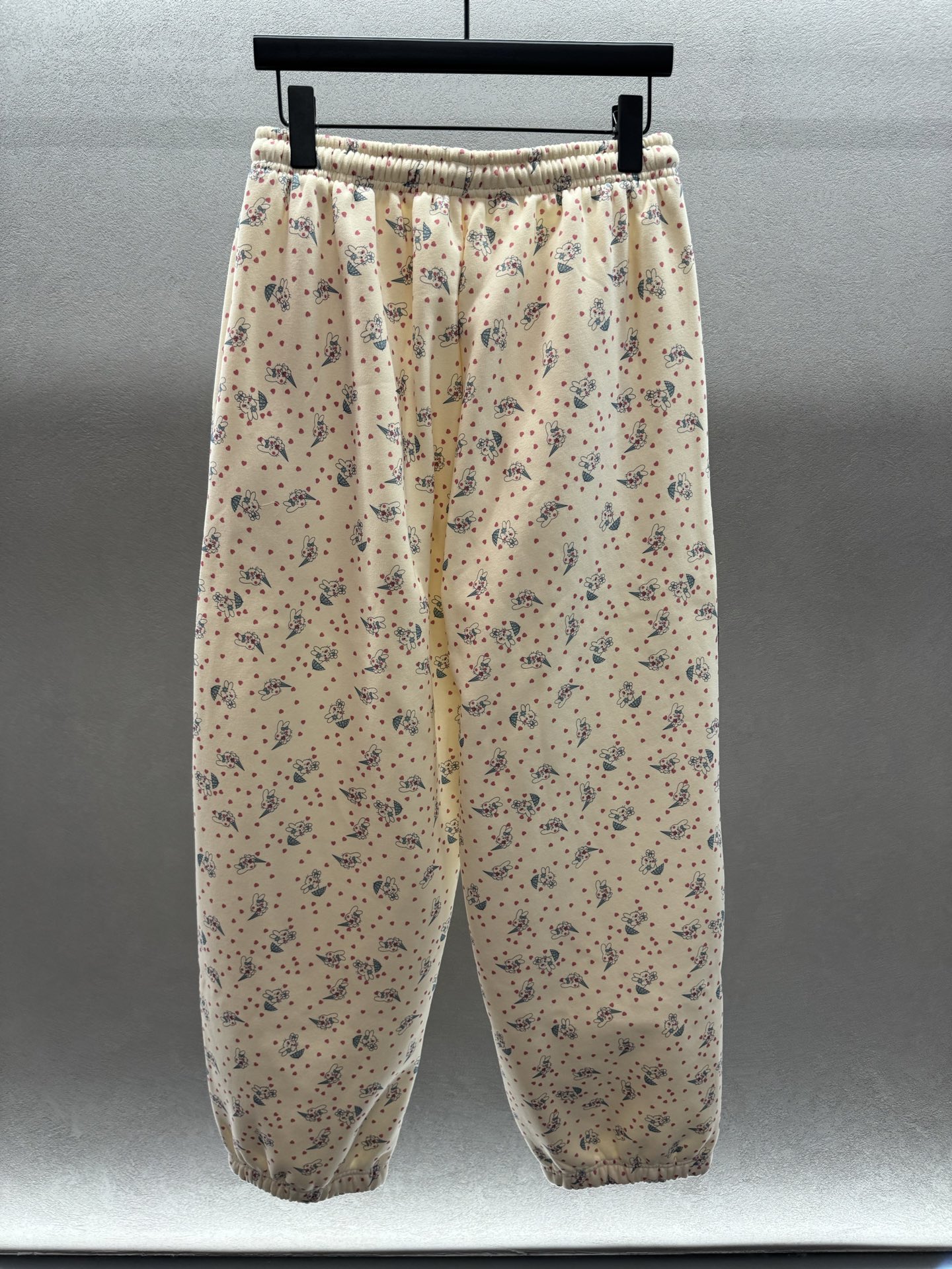 ￼ ❄️2025 Autumn and Winter❄️！Ashley Willians ，可爱兔子卫衣