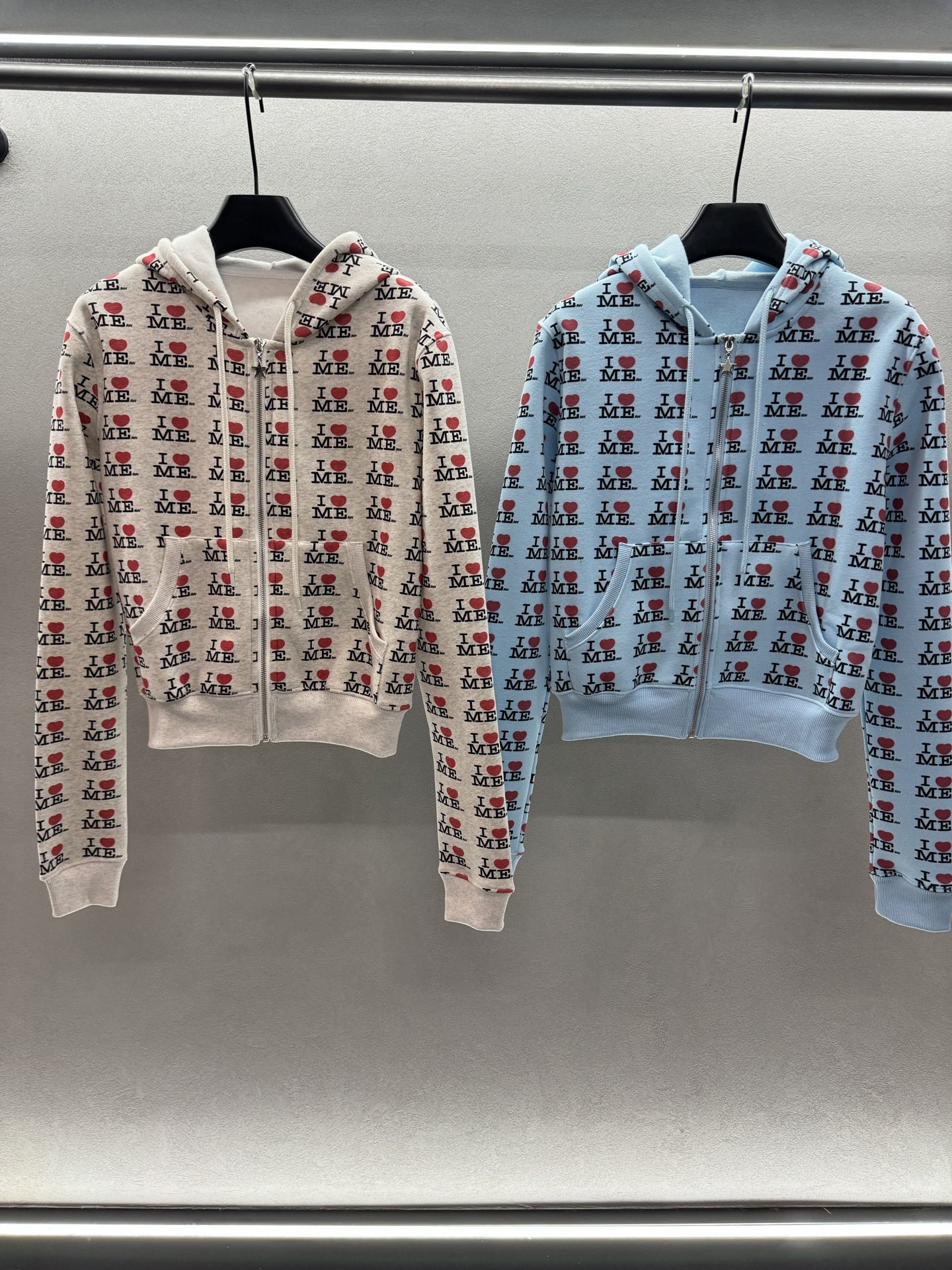 ￼ ￼ ❄️2025 Autumn and Winter❄️！Ashley Willians ，印花卫衣