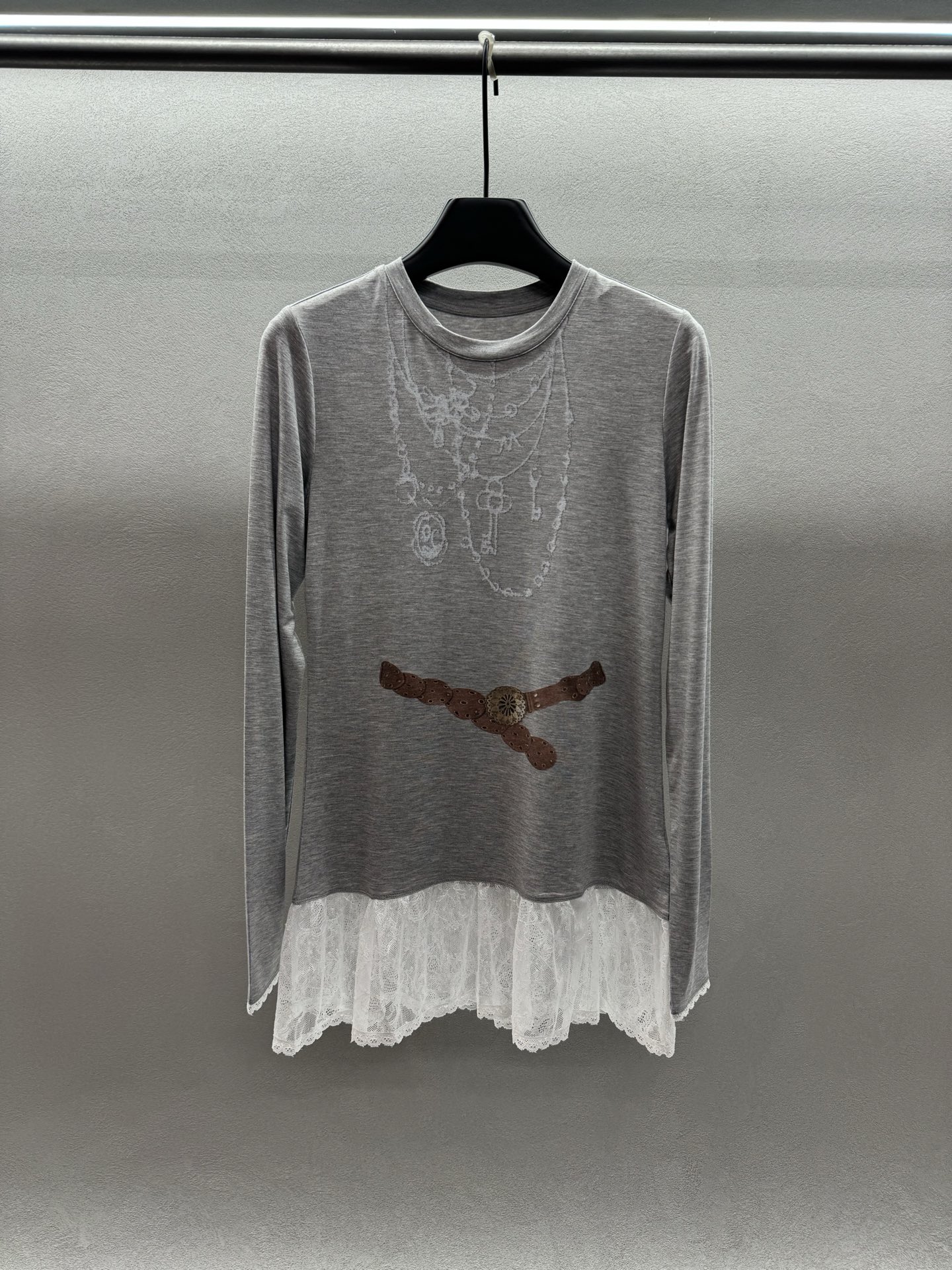 ￼ ❄️2025 Autumn and Winter❄️！Mto Quinn，3D链条长袖T，蕾丝腰花装