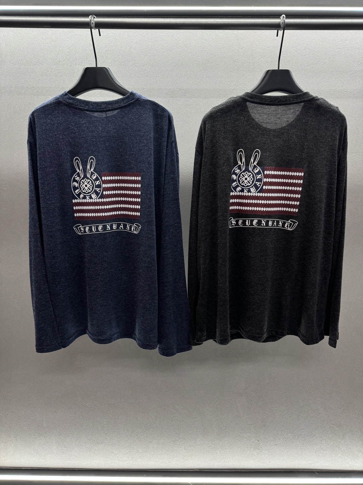 ￼ ❄️2025 Autumn and Winter❄️！克罗*心，马蹄米字旗长袖T恤，慵懒松弛感满满，