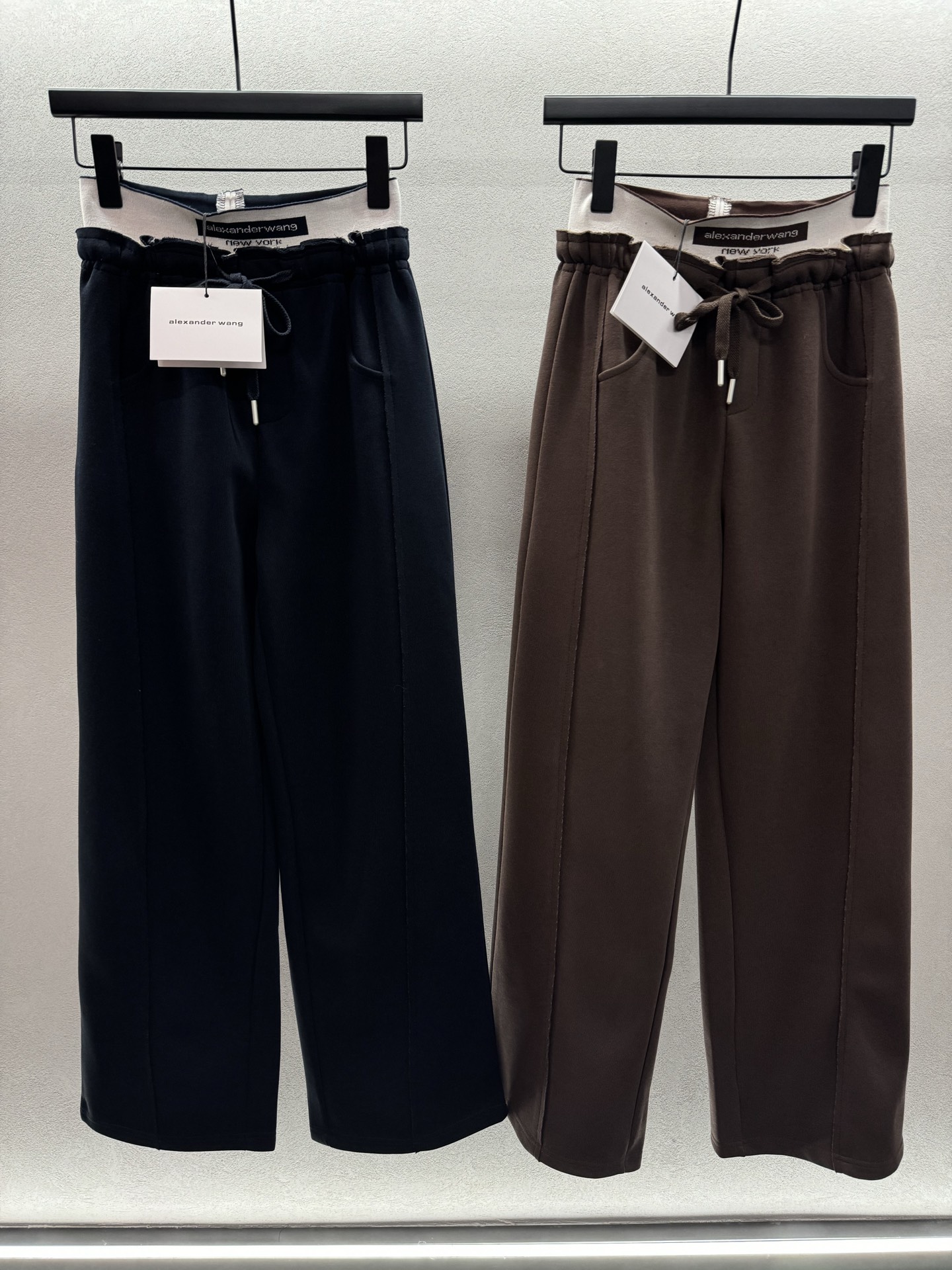 ￼ ❄️2025 Autumn and Winter❄️！AW双腰休闲裤！磨破做旧抽绳松紧腰拼接 ，订制