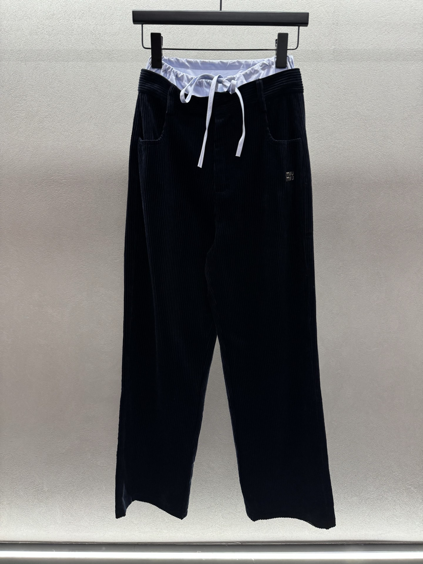 ￼ ❄️2025 Autumn and Winter❄️！Miu Mi*，双腰头拼接抽绳灯芯绒直筒裤 高