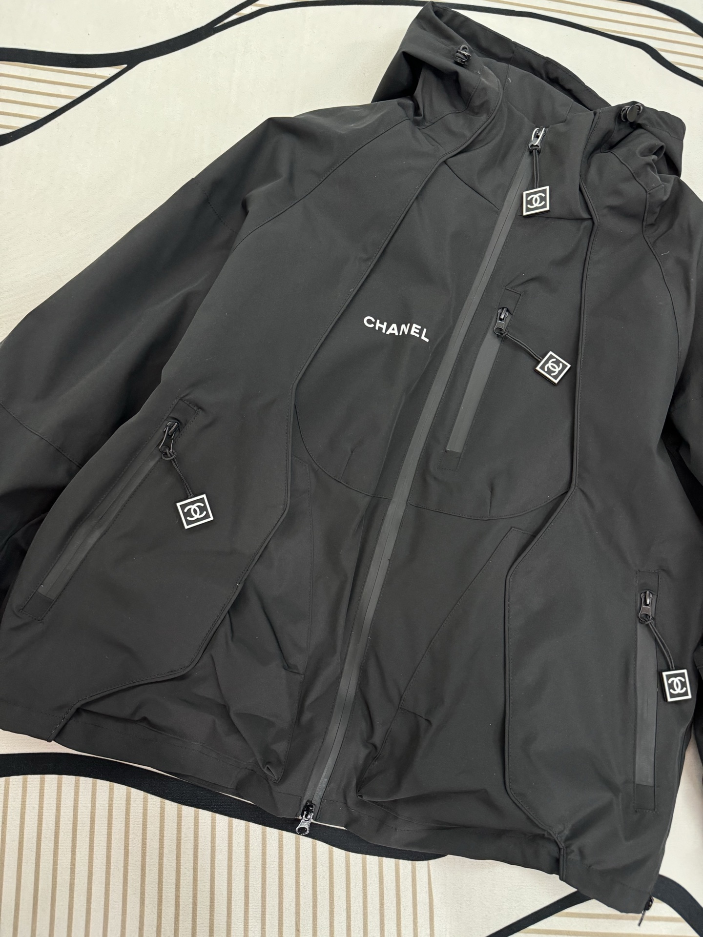 ￼ ￼ ❄️2025 Autumn and Winter❄️！。。爆款。。，月单款销量过千件，小香中古冲