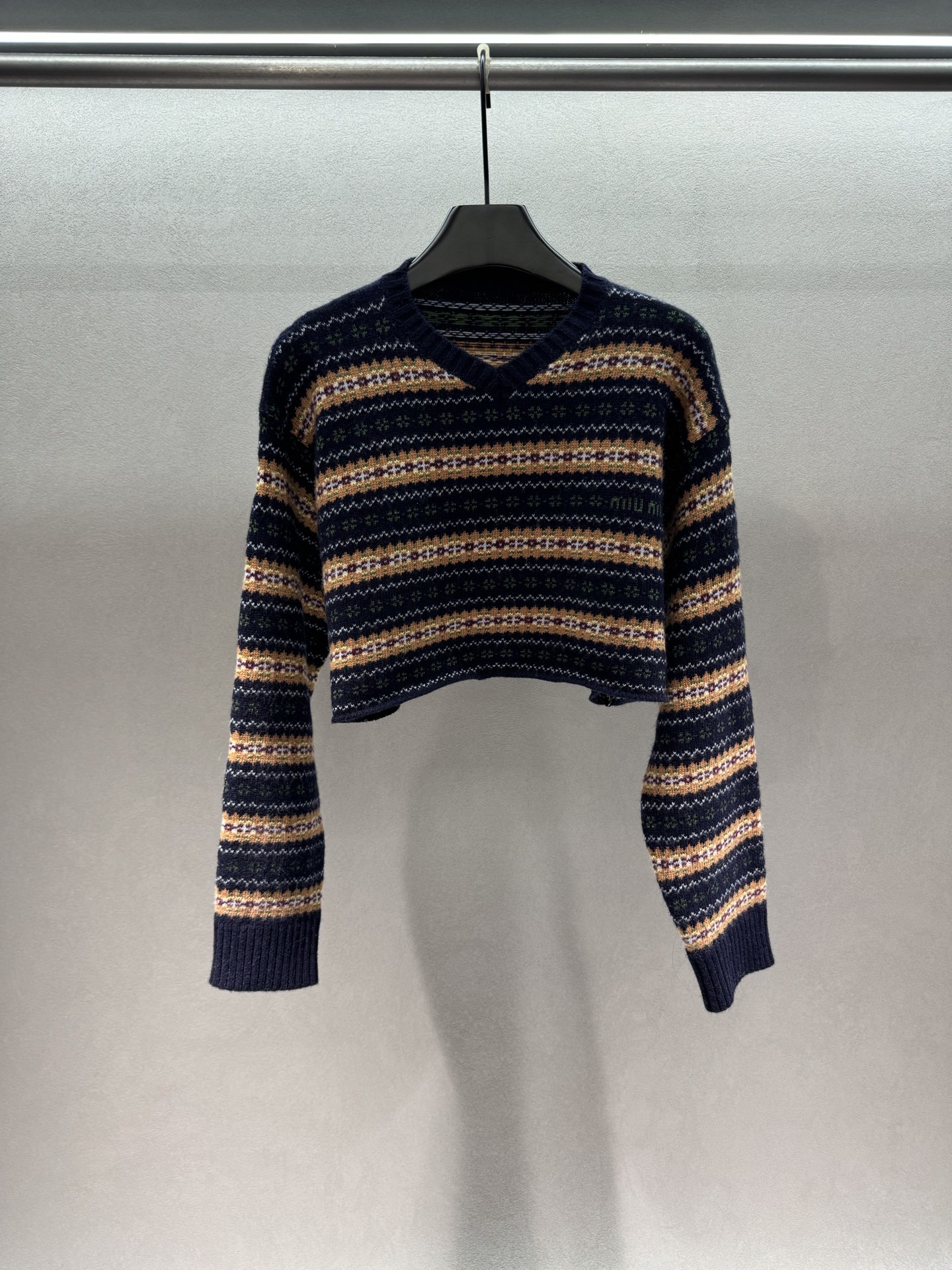 ￼ ❄️2025 Autumn and Winter❄️！MIU MI*，1:1版！费尔岛毛衣，费尔岛毛