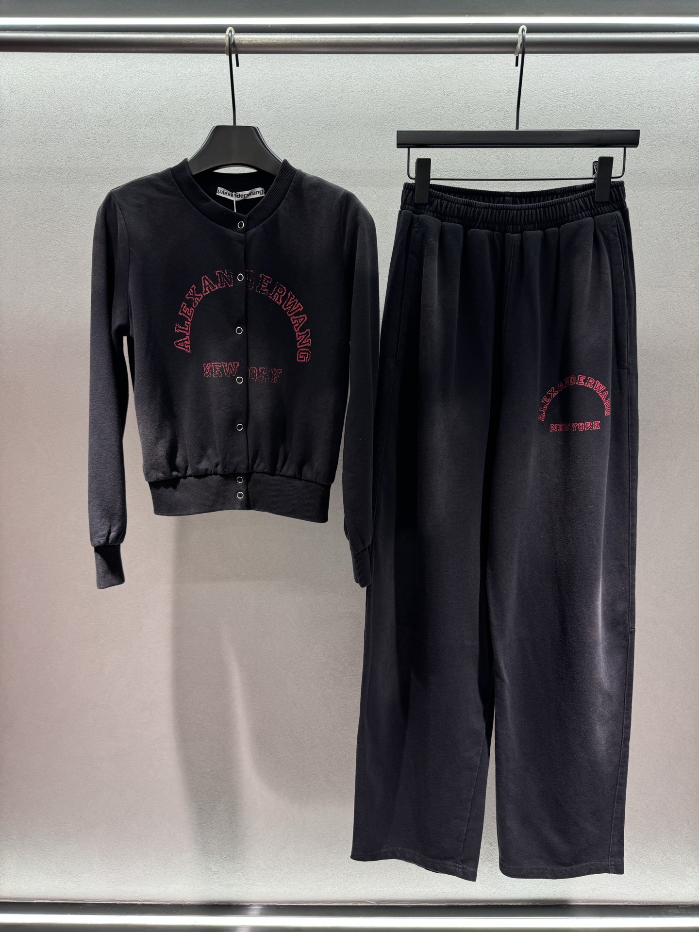 ￼ ❄️2025 Autumn and Winter❄️/套！AW，复古甜心女孩正式上线，是时候用甜妹力