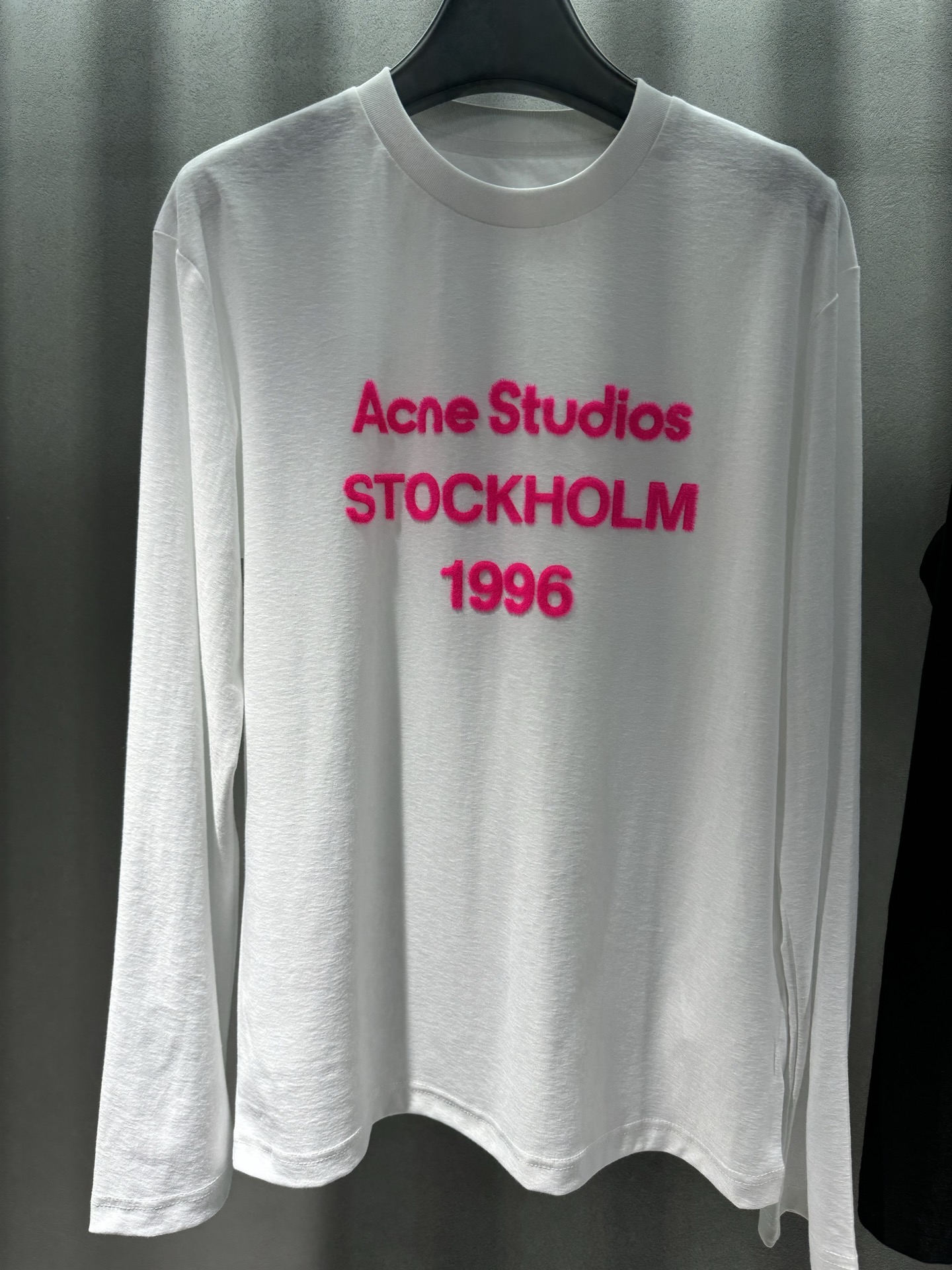 ￼ 🌾2026 SPring&Summer 🔥 ！Acne Studio*，1996植绒长袖T恤，新春限