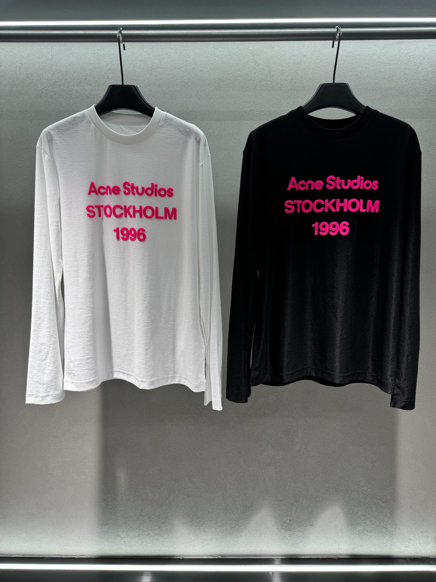 ￼ 🌾2026 SPring&Summer 🔥 ！Acne Studio*，1996植绒长袖T恤，新春限