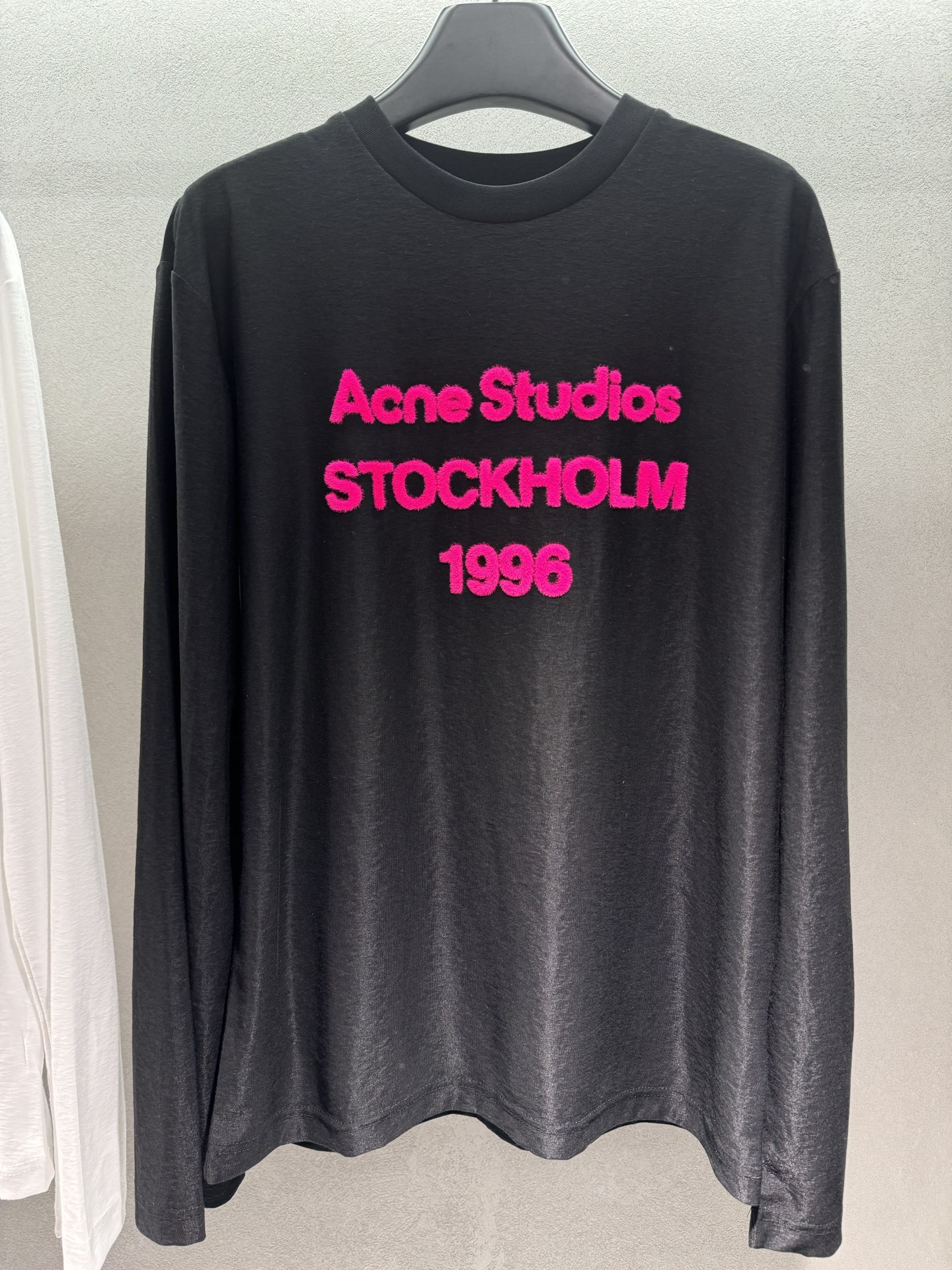 ￼ 🌾2026 SPring&Summer 🔥 ！Acne Studio*，1996植绒长袖T恤，新春限