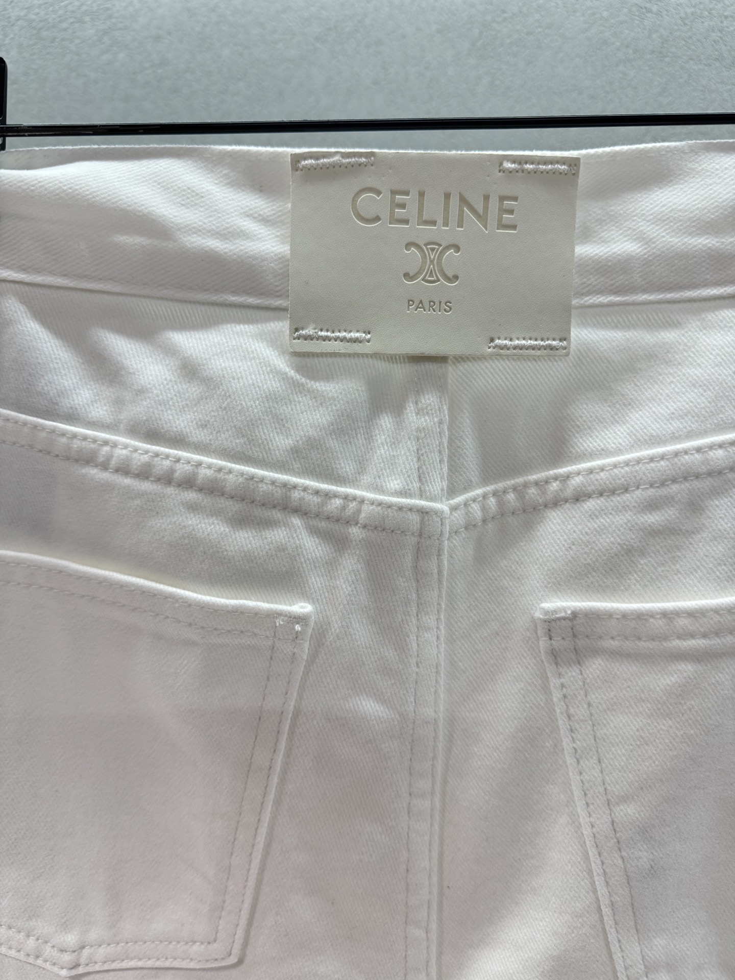 ￼ 🌾2026 SPring&Summer 🔥！CELI*NE，复古做旧直筒牛仔裤，高腰直筒版型，复古水