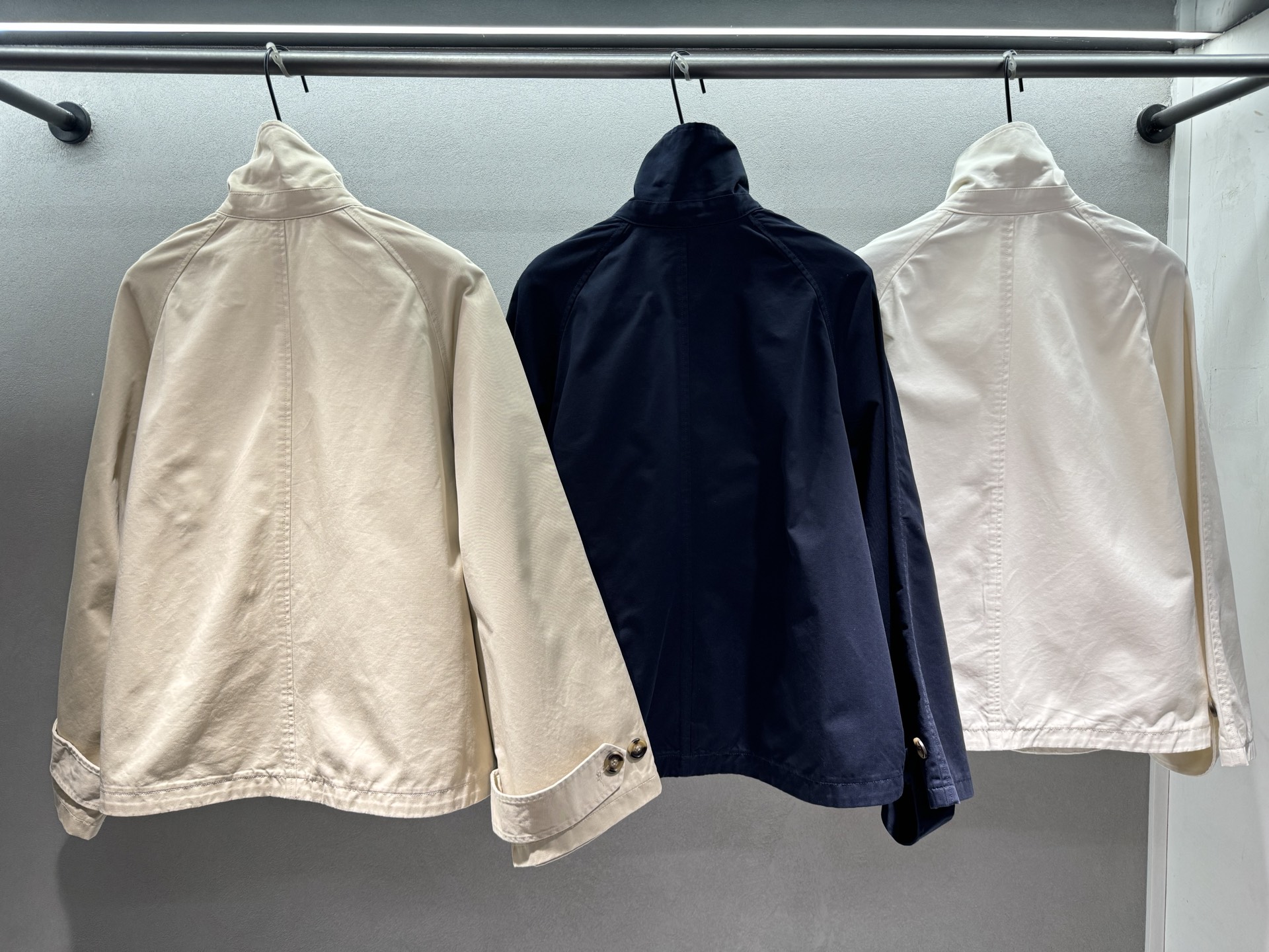 ￼ 🌾2026 SPring&Summer 🔥！RalP🆕h Lau*ren立领夹克，真的把松弛感焊在身