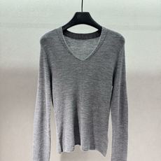  🌾2026 SPring&Summer 🔥!老钱风V领针织衫,四色都是韩系热门色,人字纹肌理+微透面  🌾2026 SPring&Summer 🔥!老钱风V领针织衫,四色都是韩系热门色,人字纹肌理+微透面