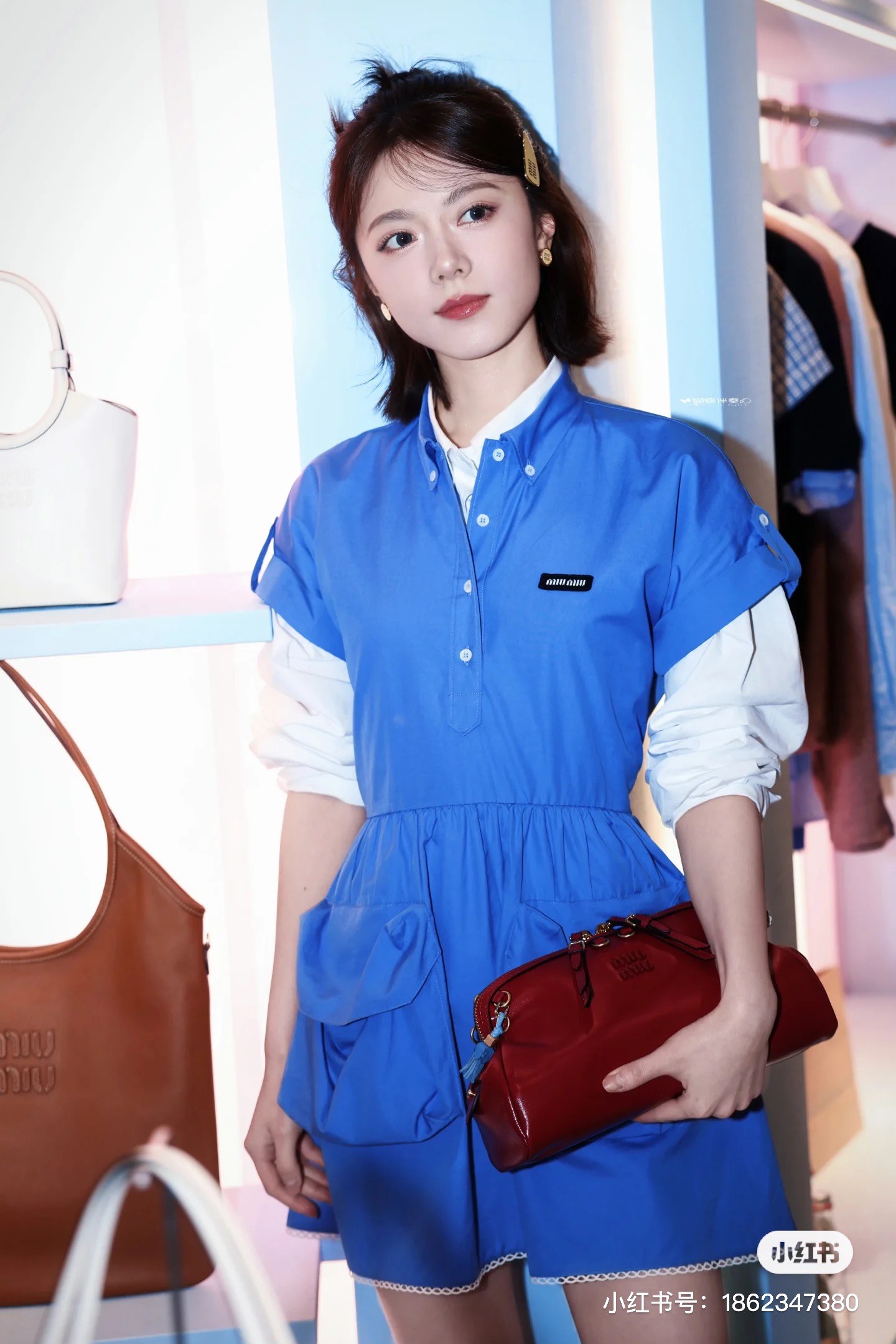 NO:802444,,,19860909,,,Women's clothing