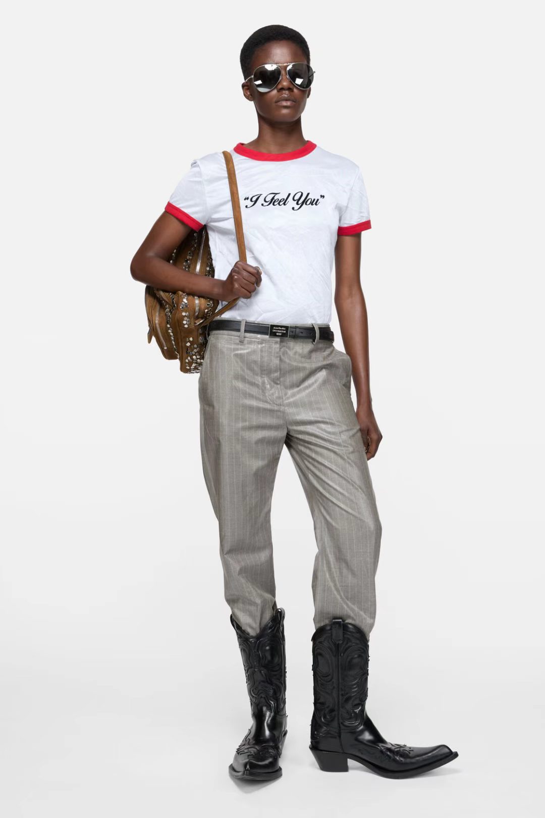 NO:833099,,,19860909,,,Women's clothing