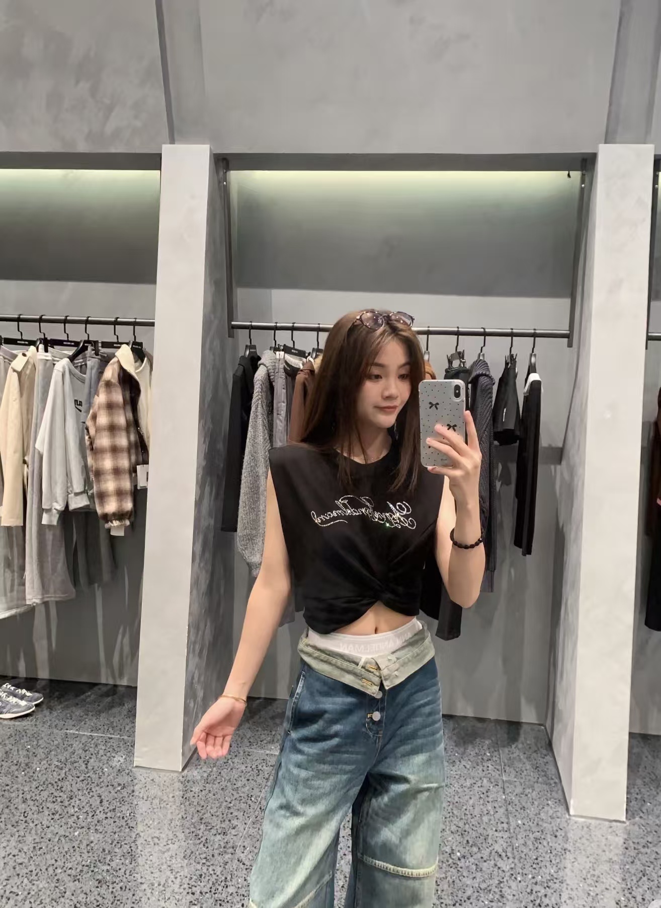 NO:804723,One set has,,19860909一套有,,,Women's clothing