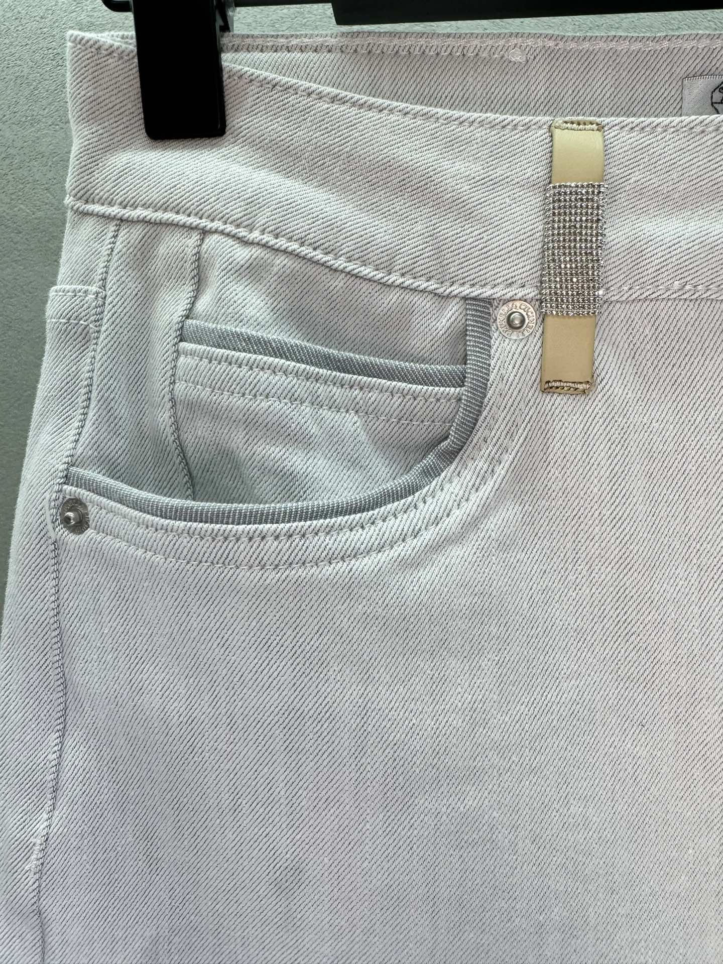 ￼ 🌾2026 SPring&Summer 🔥 ！Brunello cucinelli*白色牛仔裤，超显