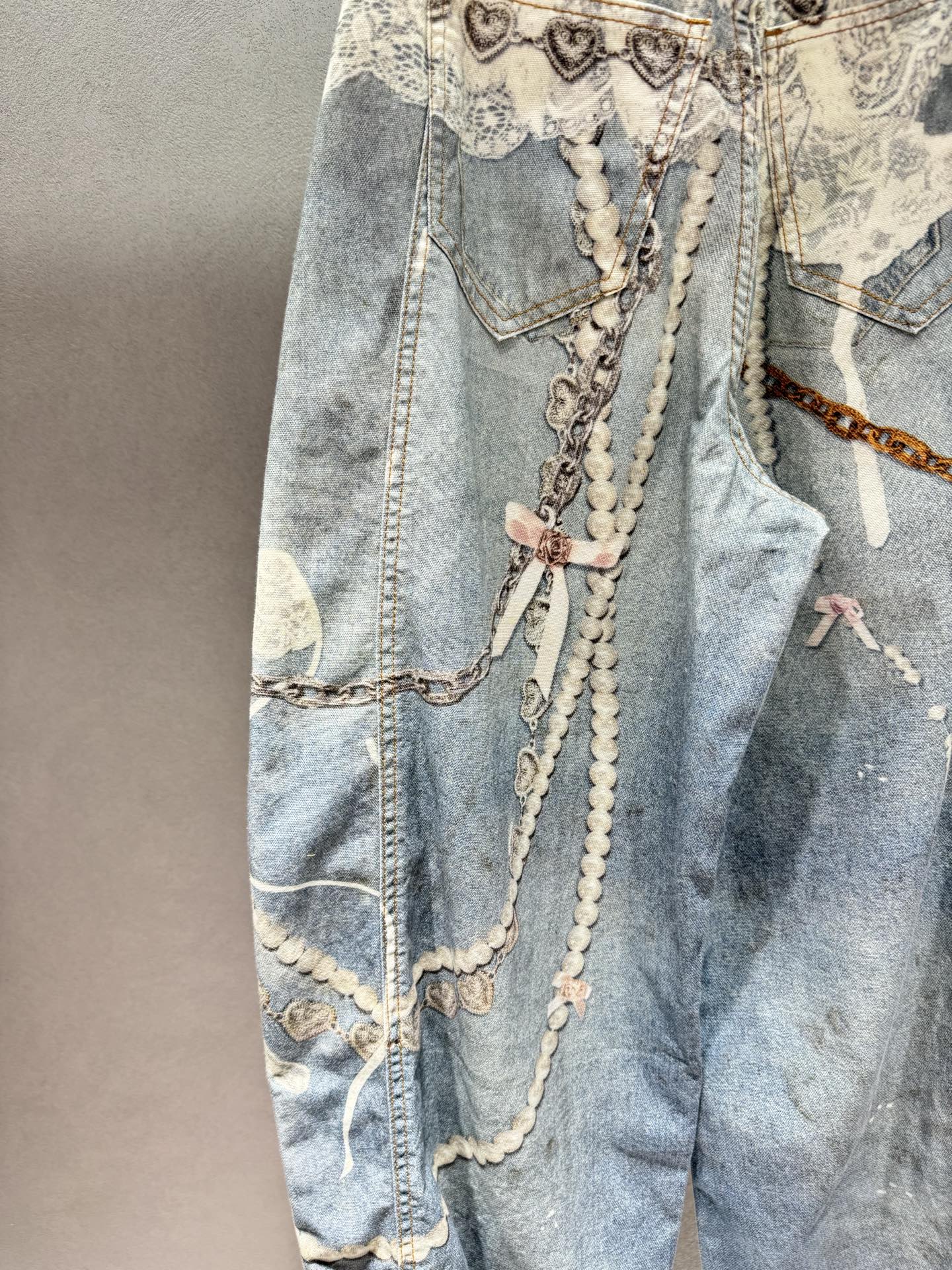 ￼ 🌾2026 SPring&Summer 🔥！ForDA*re，3D印花牛仔气球裤，重工满印设计，蕾丝