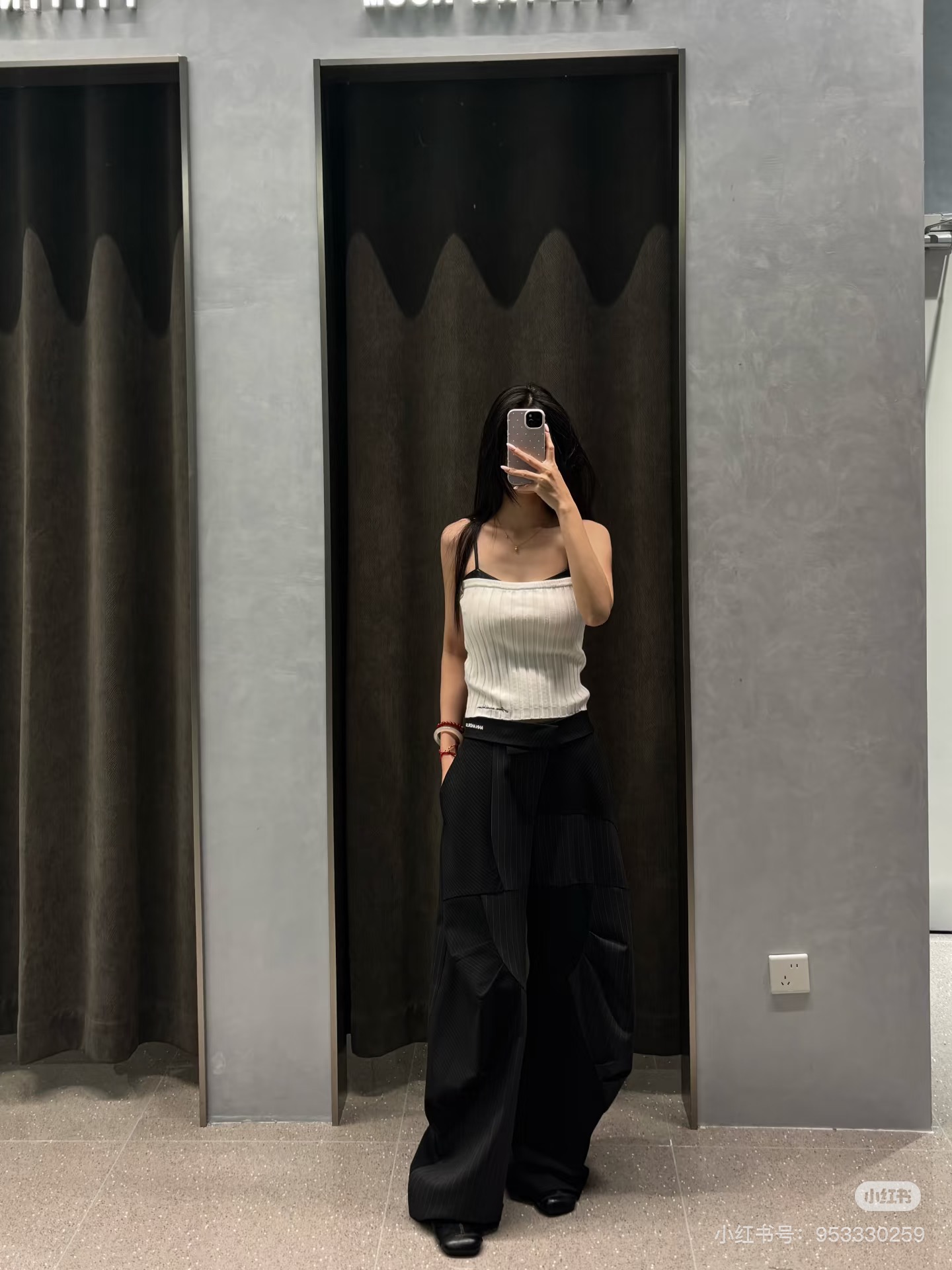 NO:803009,,,19860909,,,Women's clothing