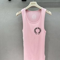  2026 Spring&Summer !克罗心粉色背心太绝了!辣妹衣柜必入,修身坑条面料巨显瘦,直接  2026 Spring&Summer !克罗心粉色背心太绝了!辣妹衣柜必入,修身坑条面料巨显瘦,直接