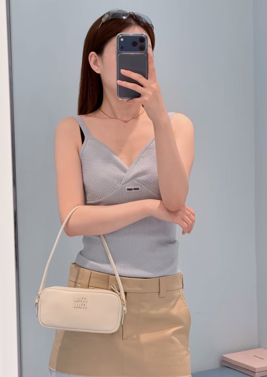 NO:802993,,,19860909,,,Women's clothing